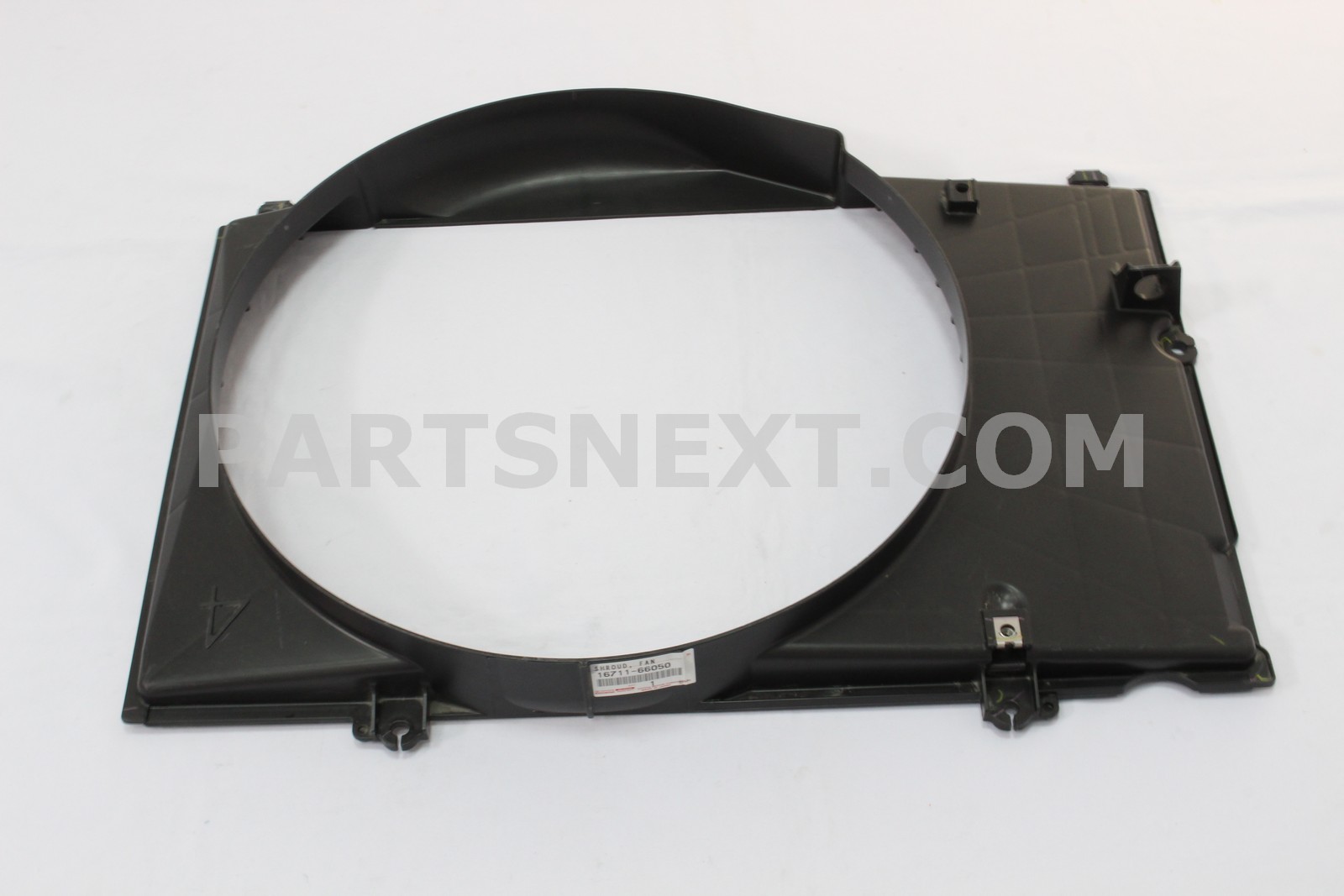 Toyota :: 16711-66050 SHROUD, FAN