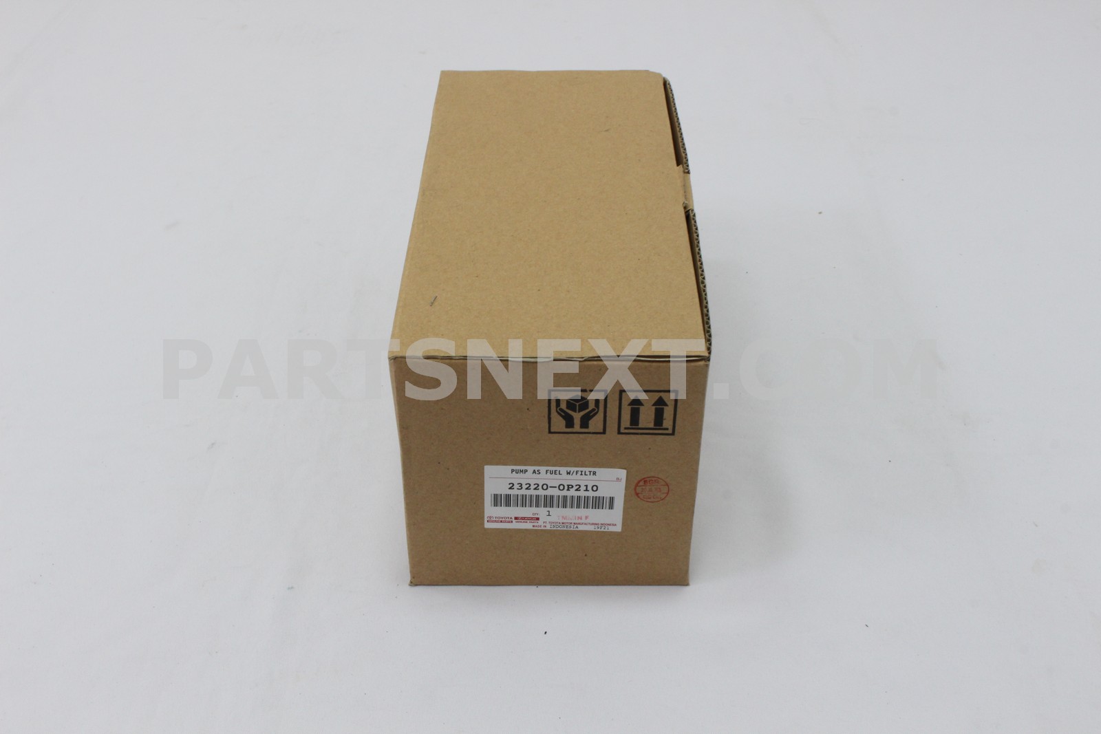 Toyota :: 23220-0P210 PUMP ASSY, FUEL