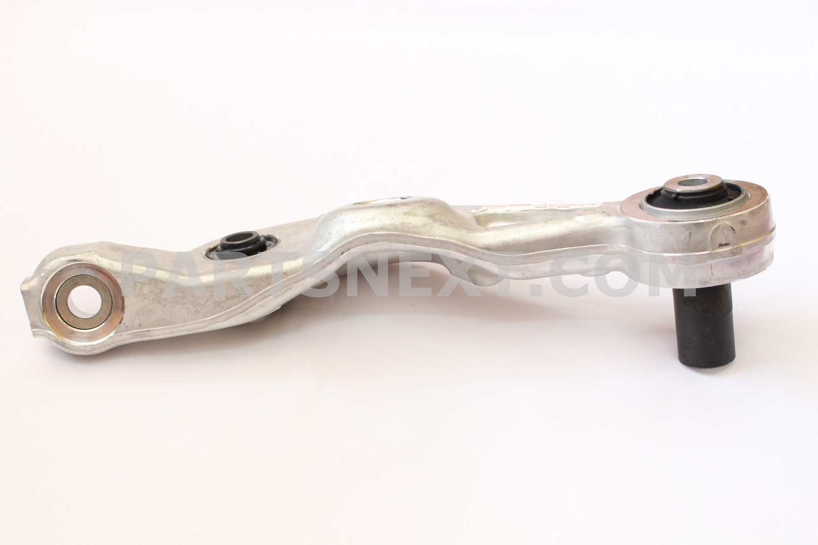 Toyota :: 48620-50070 ARM ASSY, FRONT SUSPENSION, LOWER RH