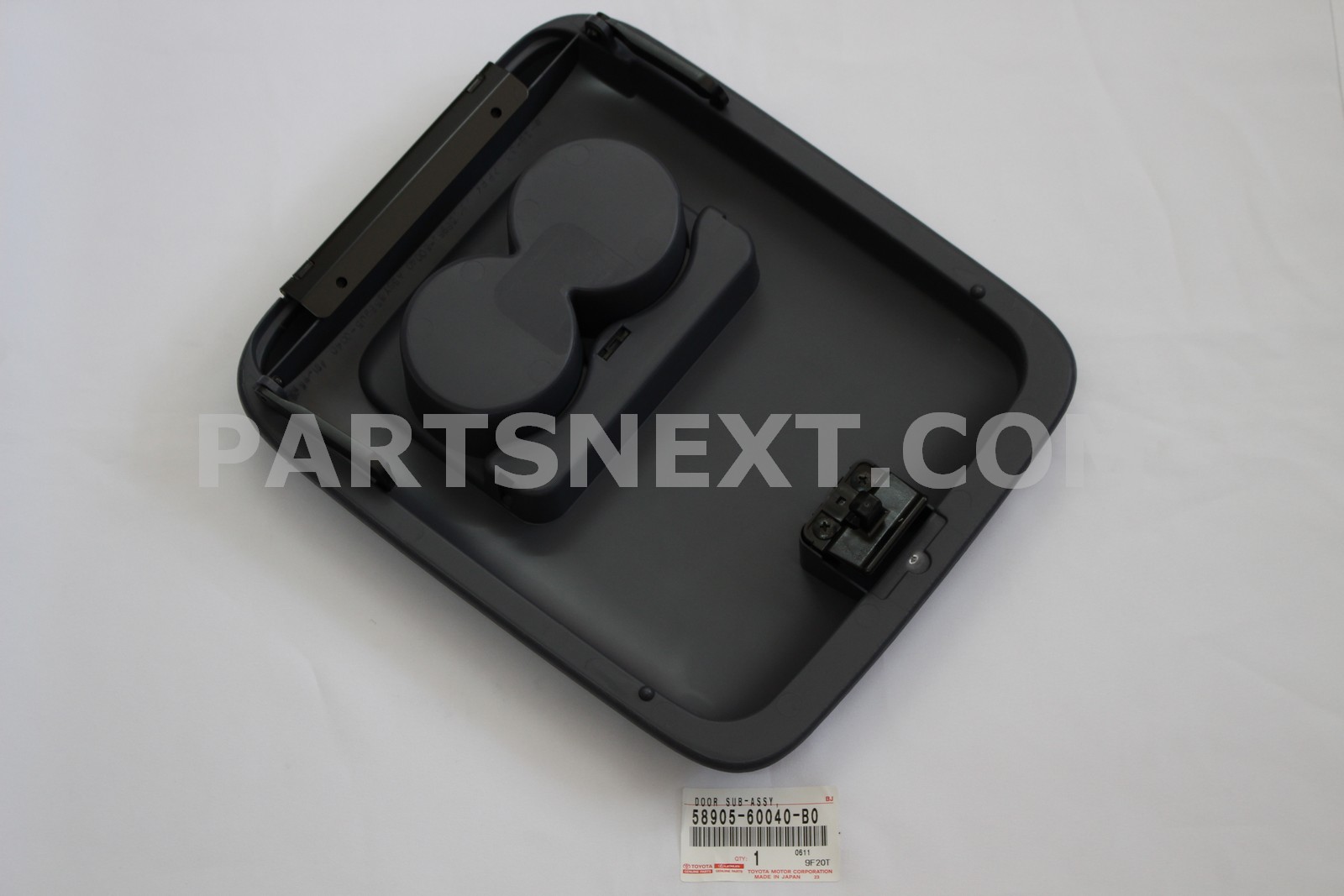 Toyota :: 58905-60040-B0 DOOR SUB-ASSY, CONSOLE COMPARTMENT
