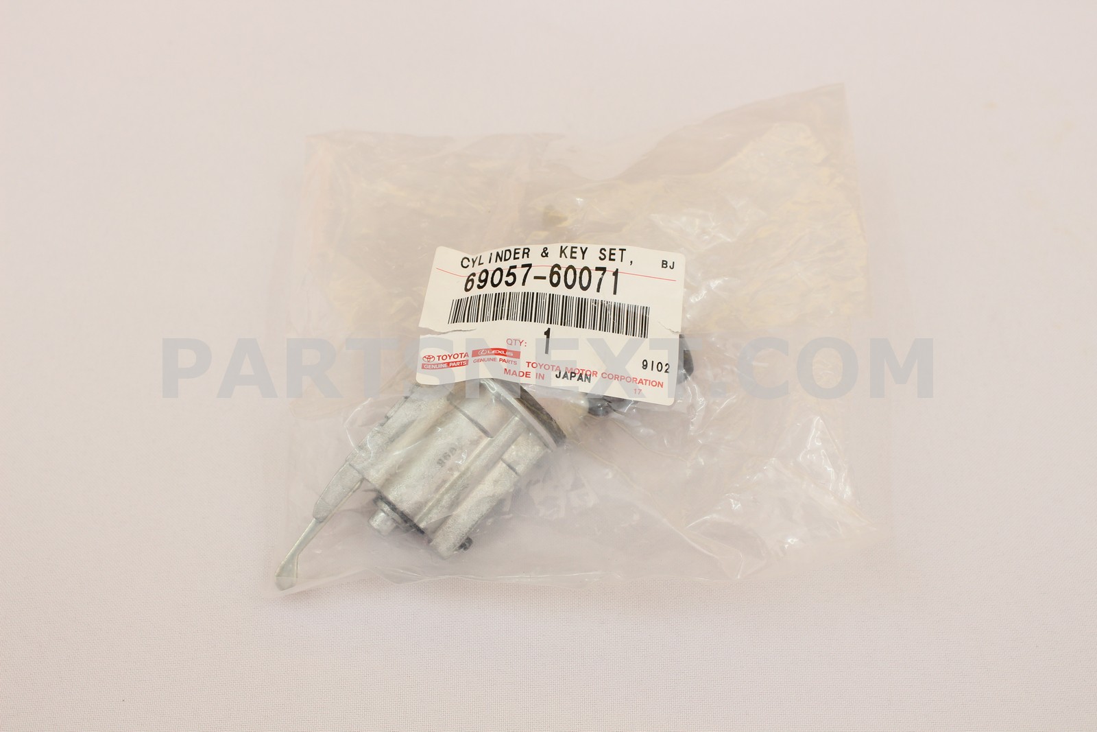 Toyota :: 69057-60071 CYLINDER & KEY SET, IGNITION SWITCH LOCK