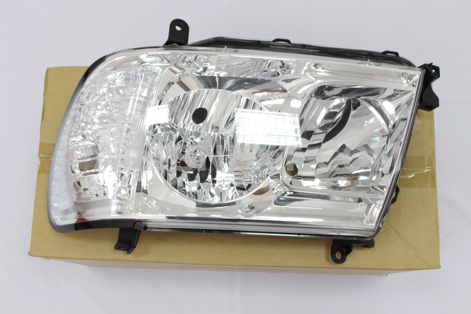 Toyota :: 81170-60A82 UNIT ASSY, HEADLAMP, LH