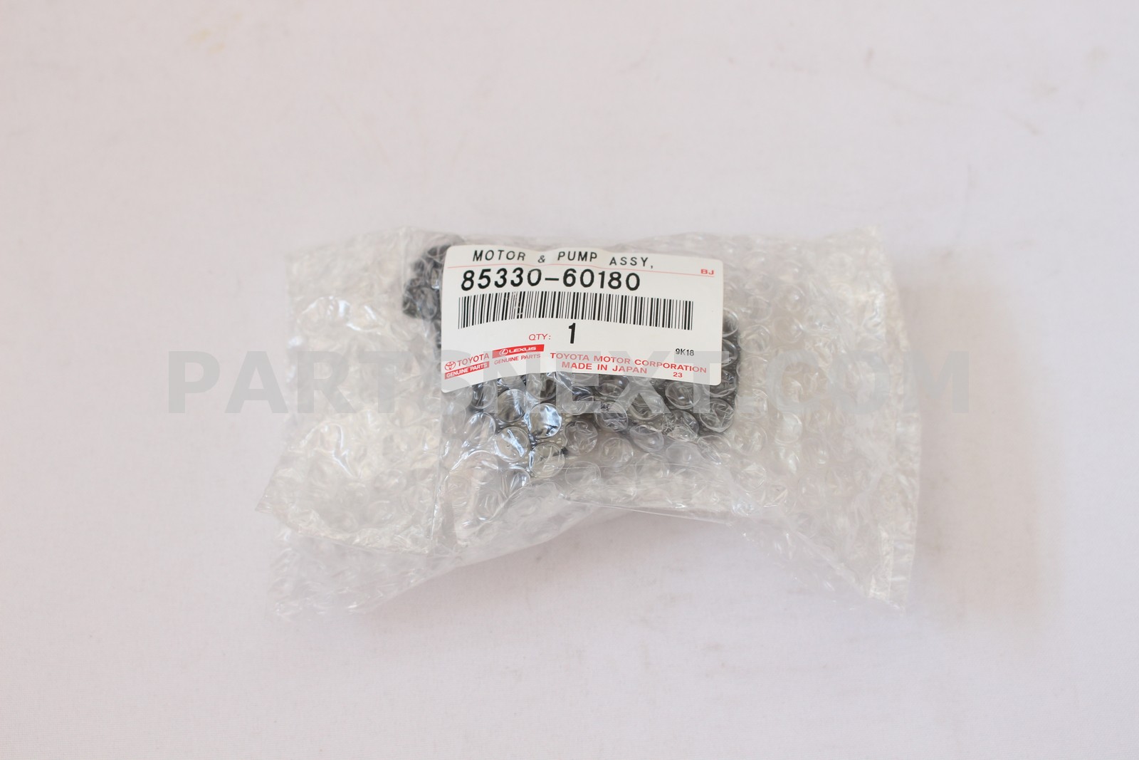 Toyota :: 85330-60180 MOTOR & PUMP ASSY, RR WASHER