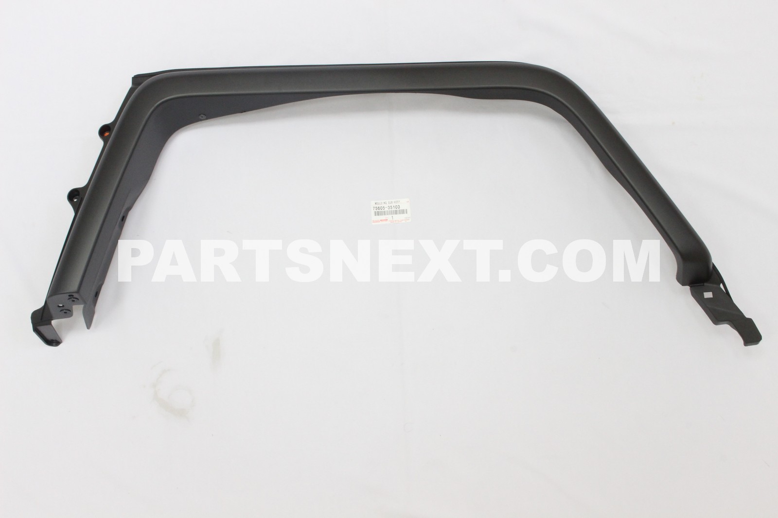 toyota-75605-35103-moulding-sub-assy-quarter-outside-rh