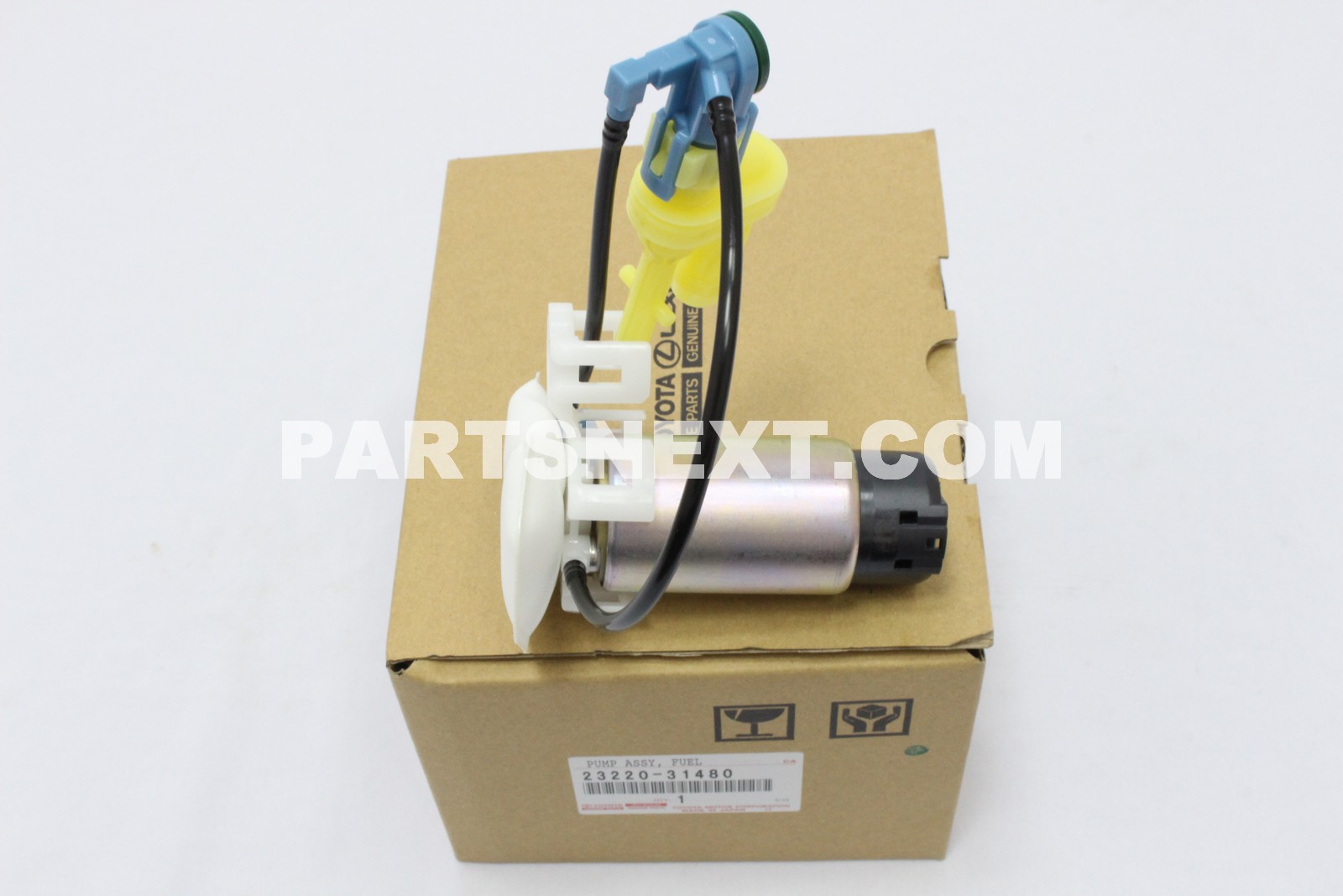 Toyota :: 23220-31480 PUMP ASSY, FUEL W/FILTER
