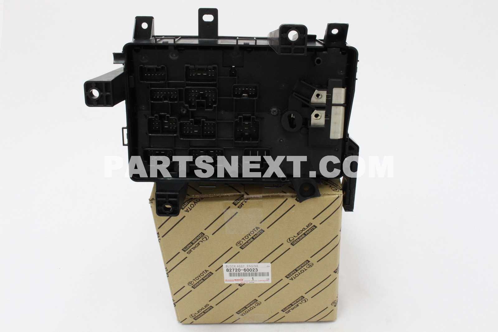 82720-60023 Genuine Toyota Block Assy, Engine Room Junction