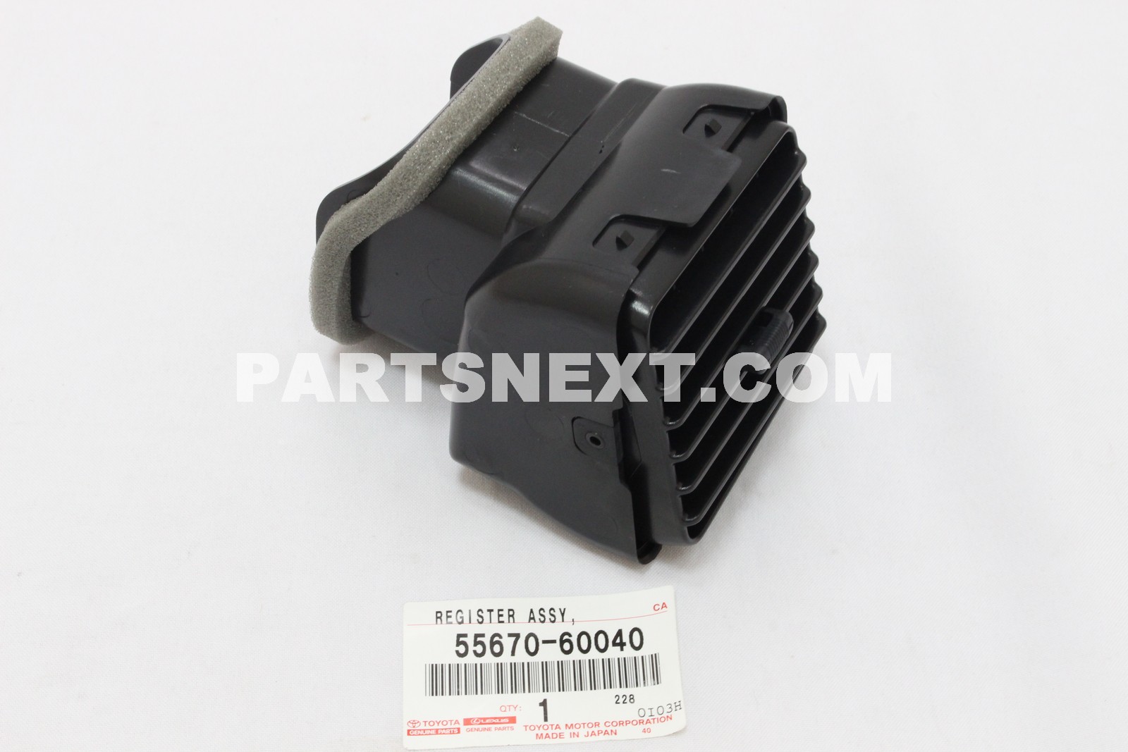 Toyota :: 55670-60040 REGISTER ASSY, INSTRUMENT PANEL, NO.3