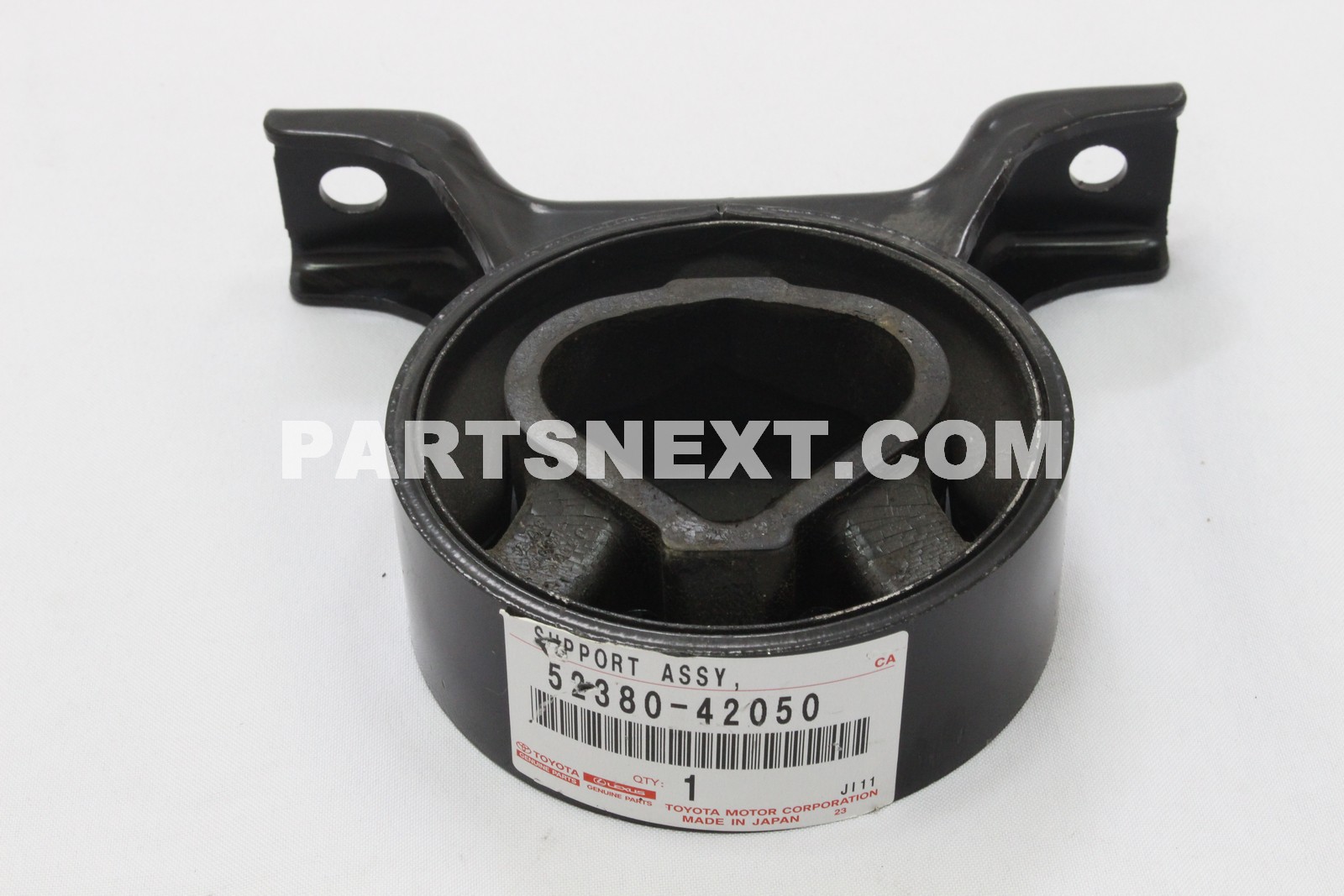 Toyota :: 52380-42050 SUPPORT, REAR DIFFERENTIAL, NO.2 Toyota :: 52380-42050 SUPPORT, REAR DIFFERENTIAL, NO.2