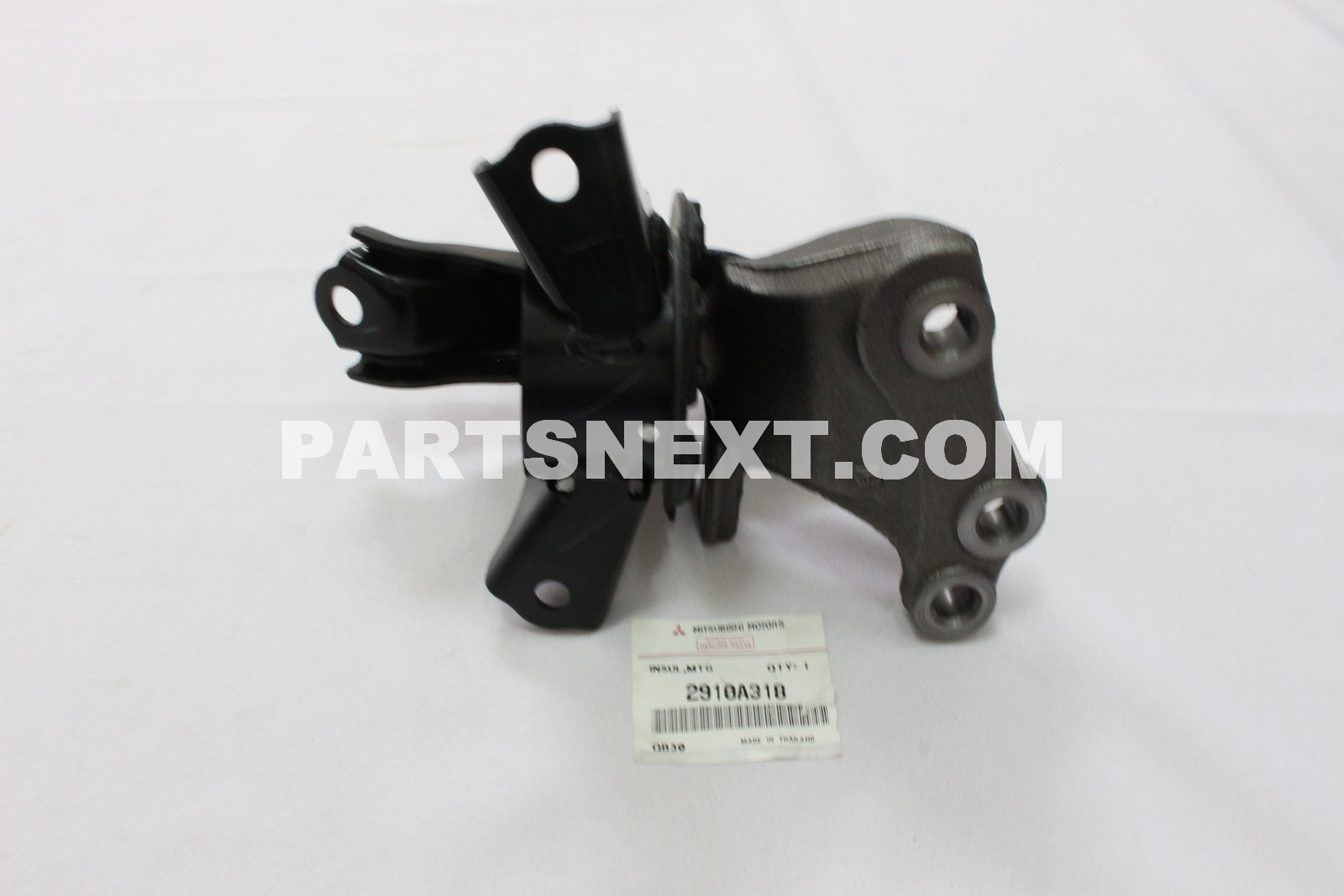 み Mitsubishi :: 2910A318 INSULATOR,T/M MOUNTI