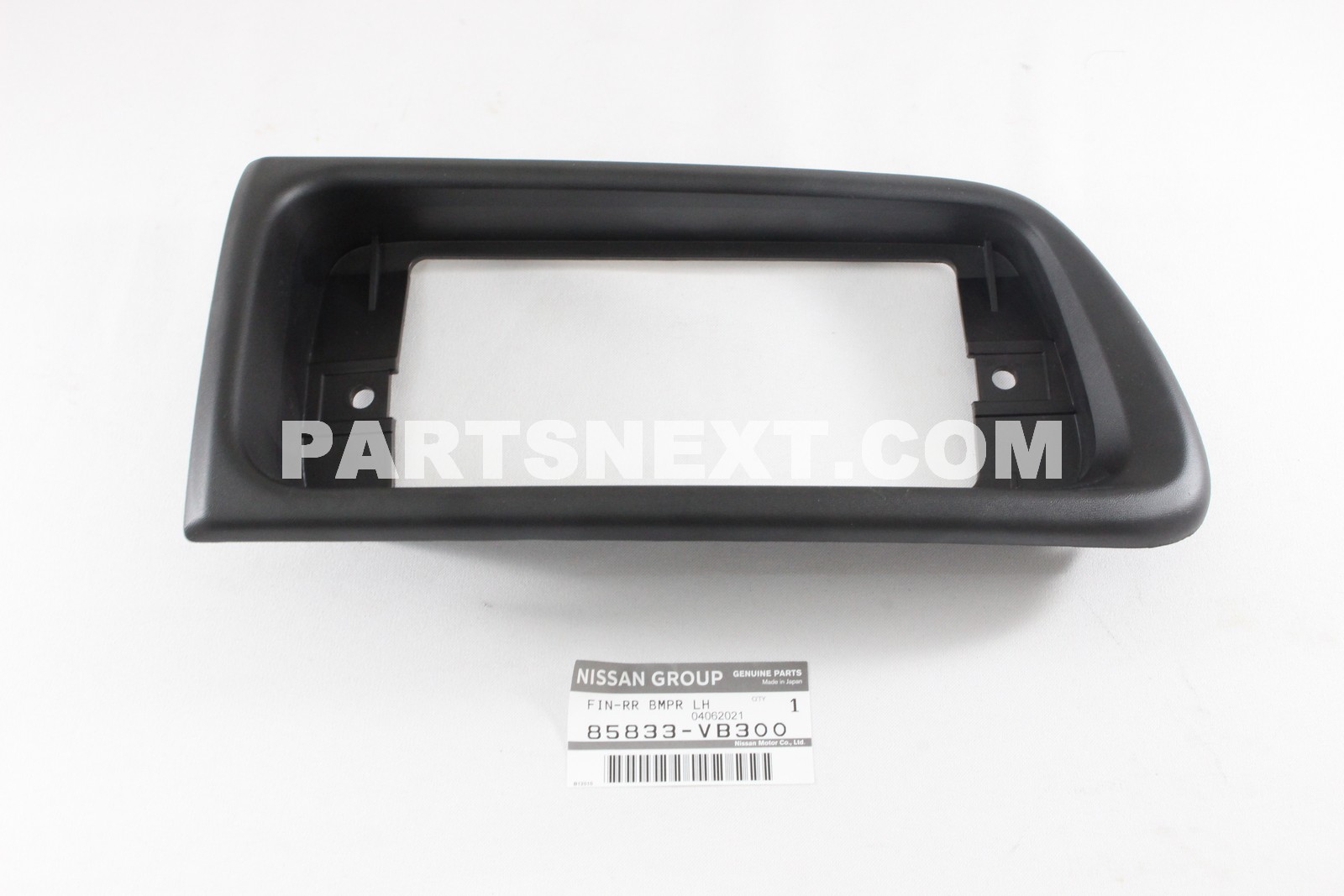 Nissan :: 85833-VB300 FINISH-REAR BUMPER,LH