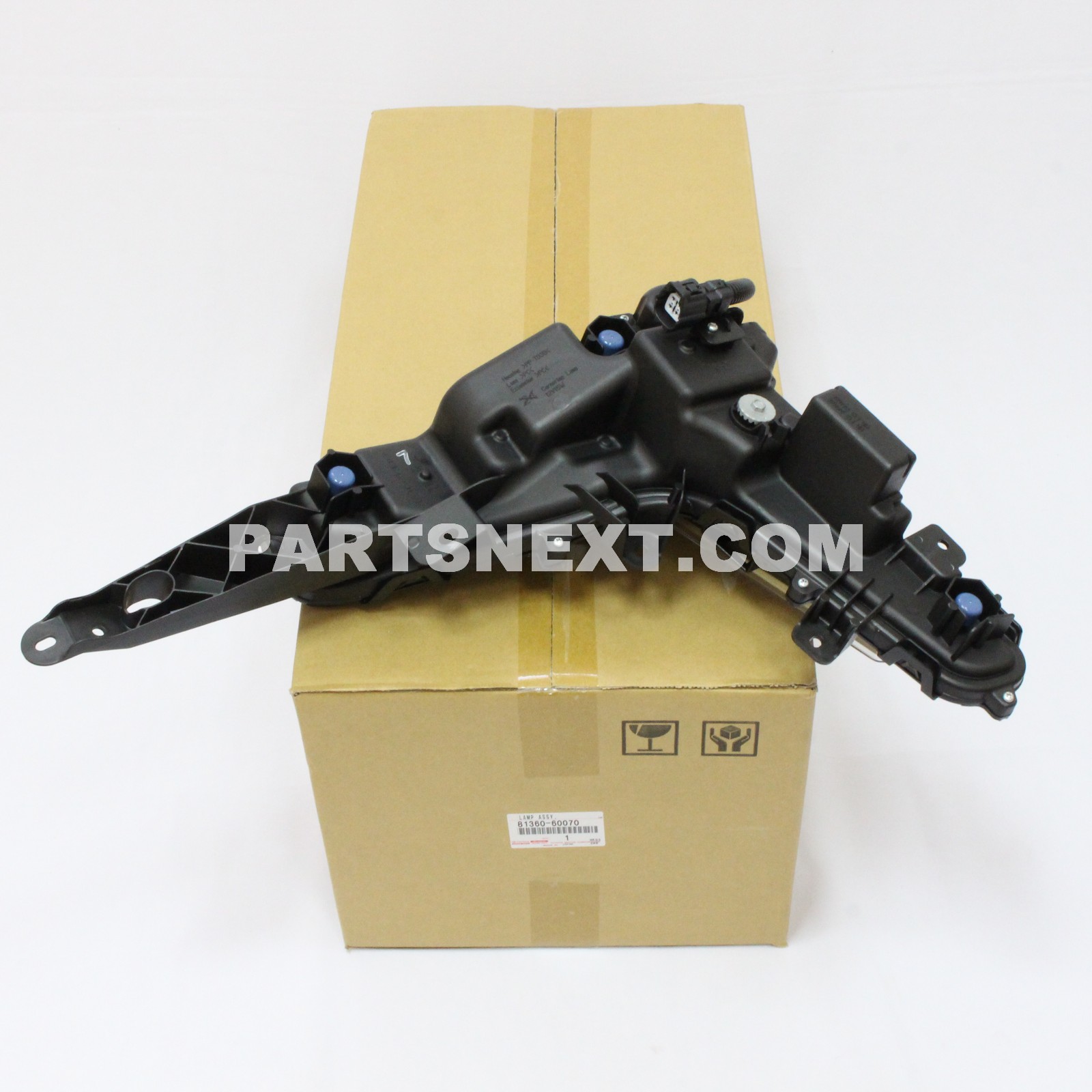 aya26 Toyota :: 81360-60070 LAMP ASSY