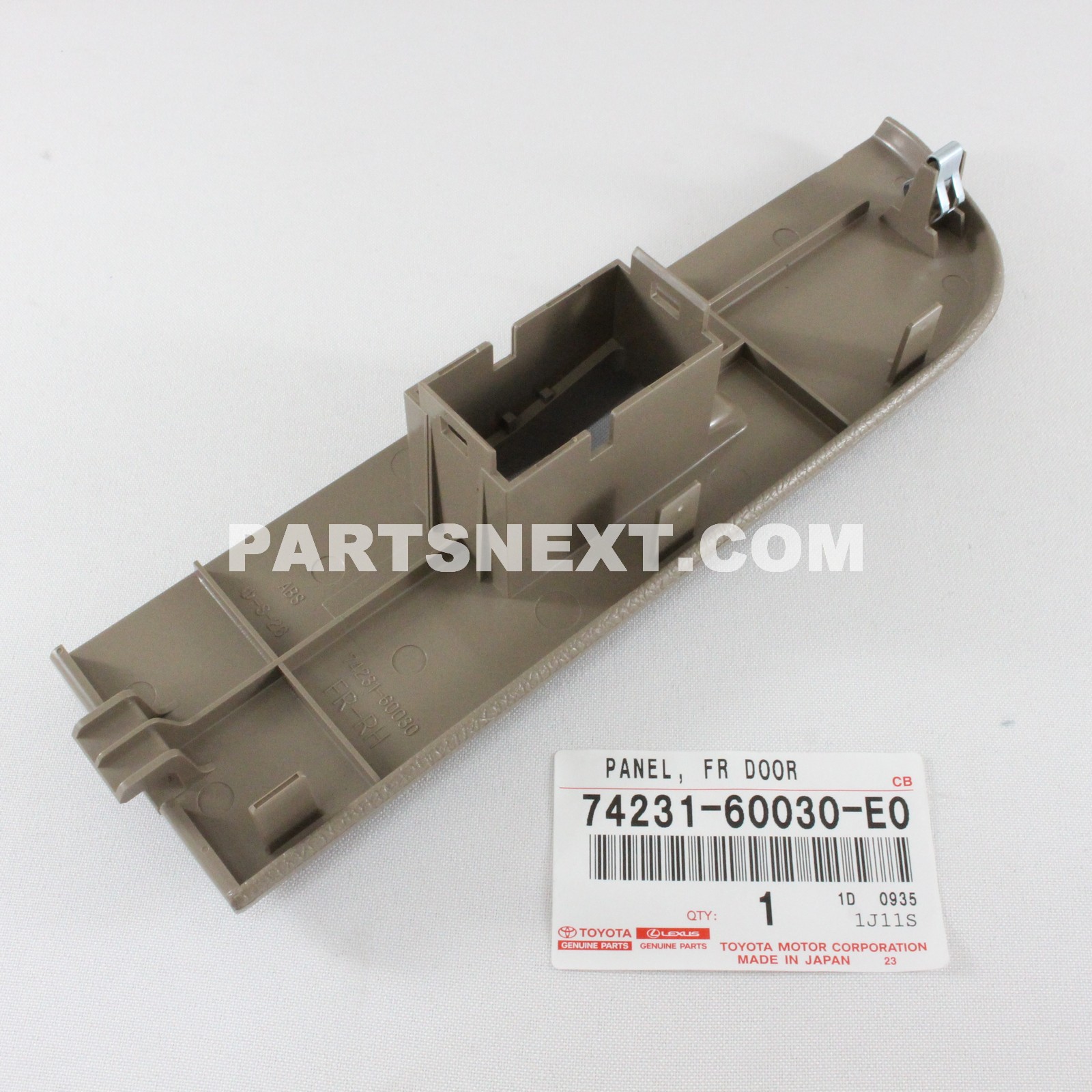 Toyota :: 74231-60030-E0 PANEL, FRONT ARMREST BASE, UPPER RH