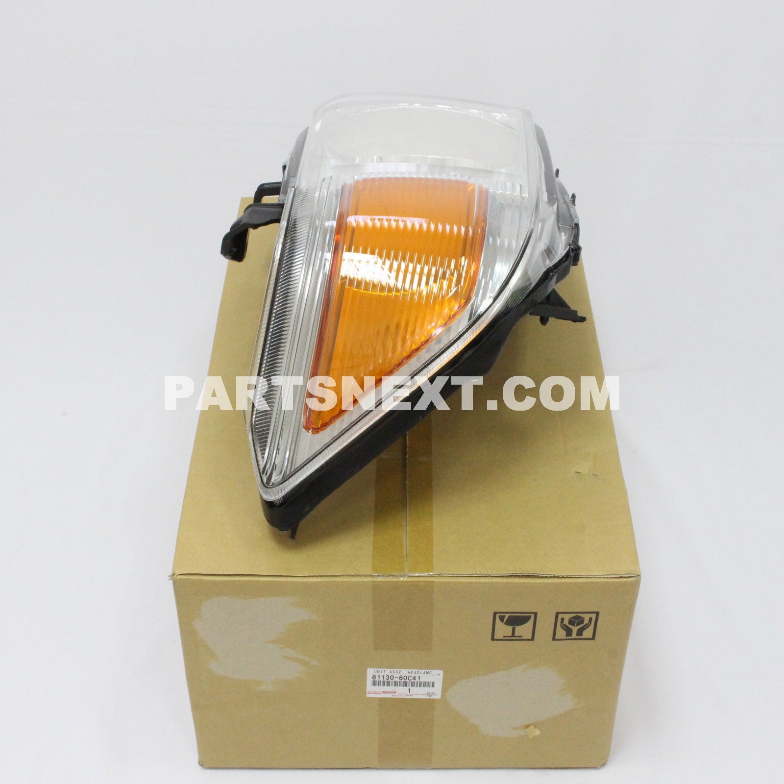 Toyota :: 81130-60C41 UNIT ASSY HEADLAMP