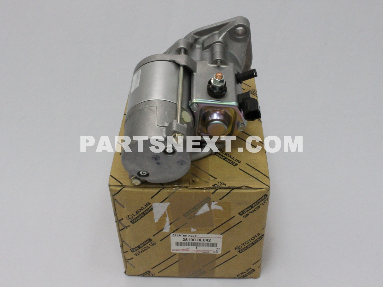 Toyota :: 28100-0L042 STARTER ASSY
