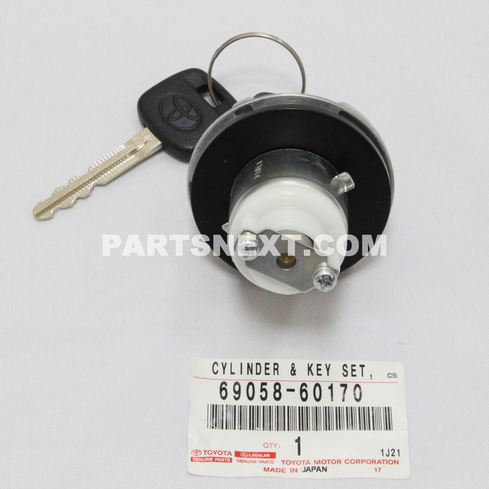 送料無料◆2025新品  三菱FUSO 純正パーツ TANK FILLER CYL+KEY SET セット パーツ