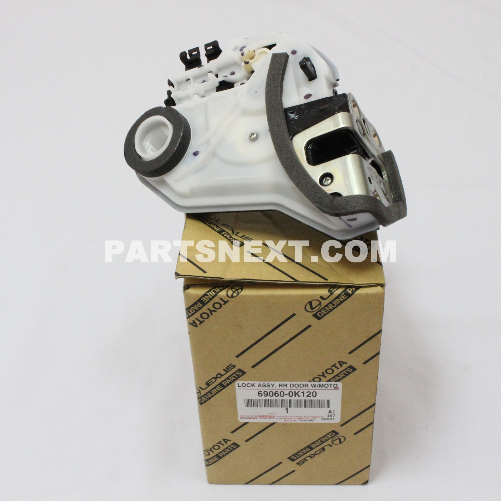 Toyota :: 69060-0K120 LOCK ASSY RR DOOR W