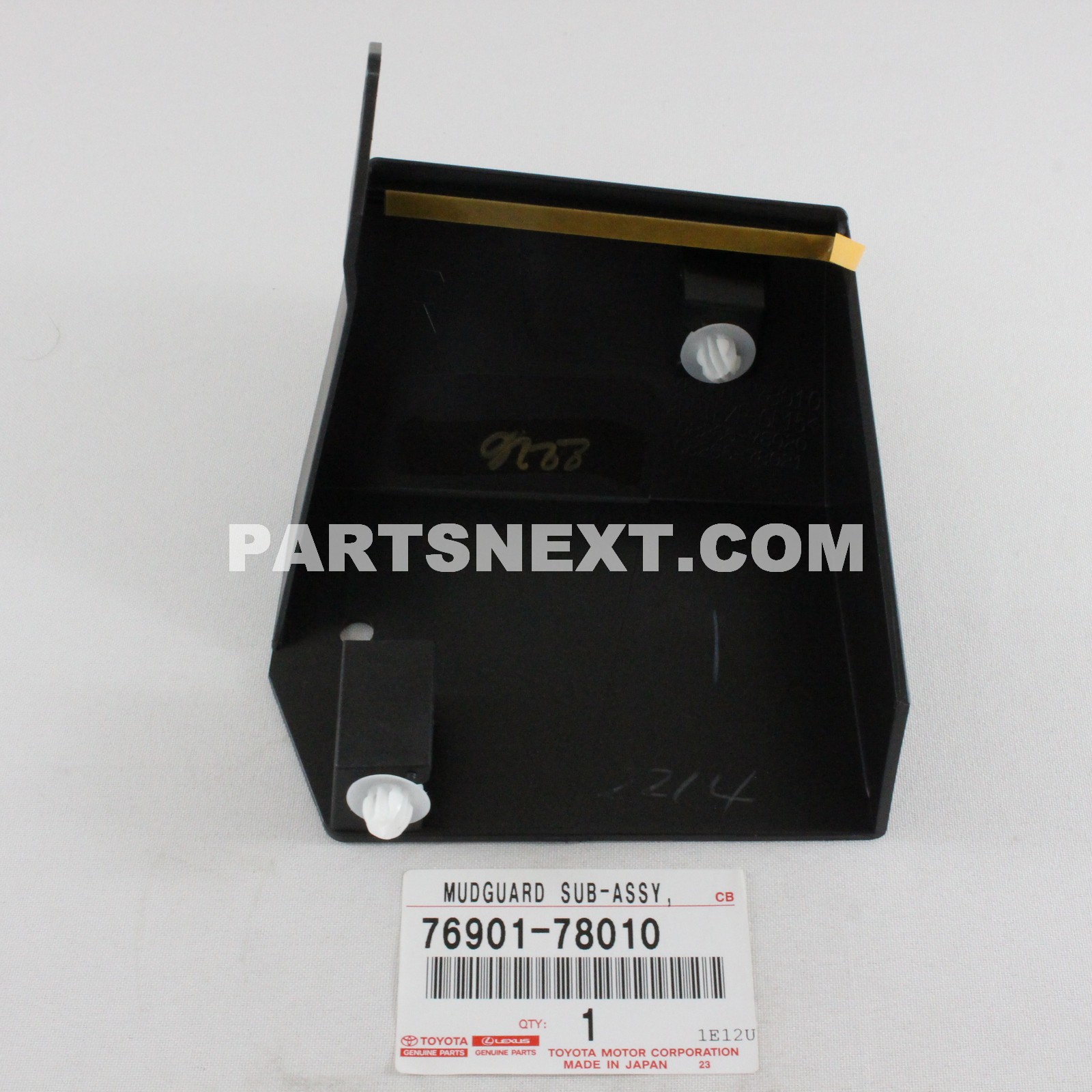 Toyota :: 76901-78010 MUDGUARD SUB-ASSY, SIDE, RH