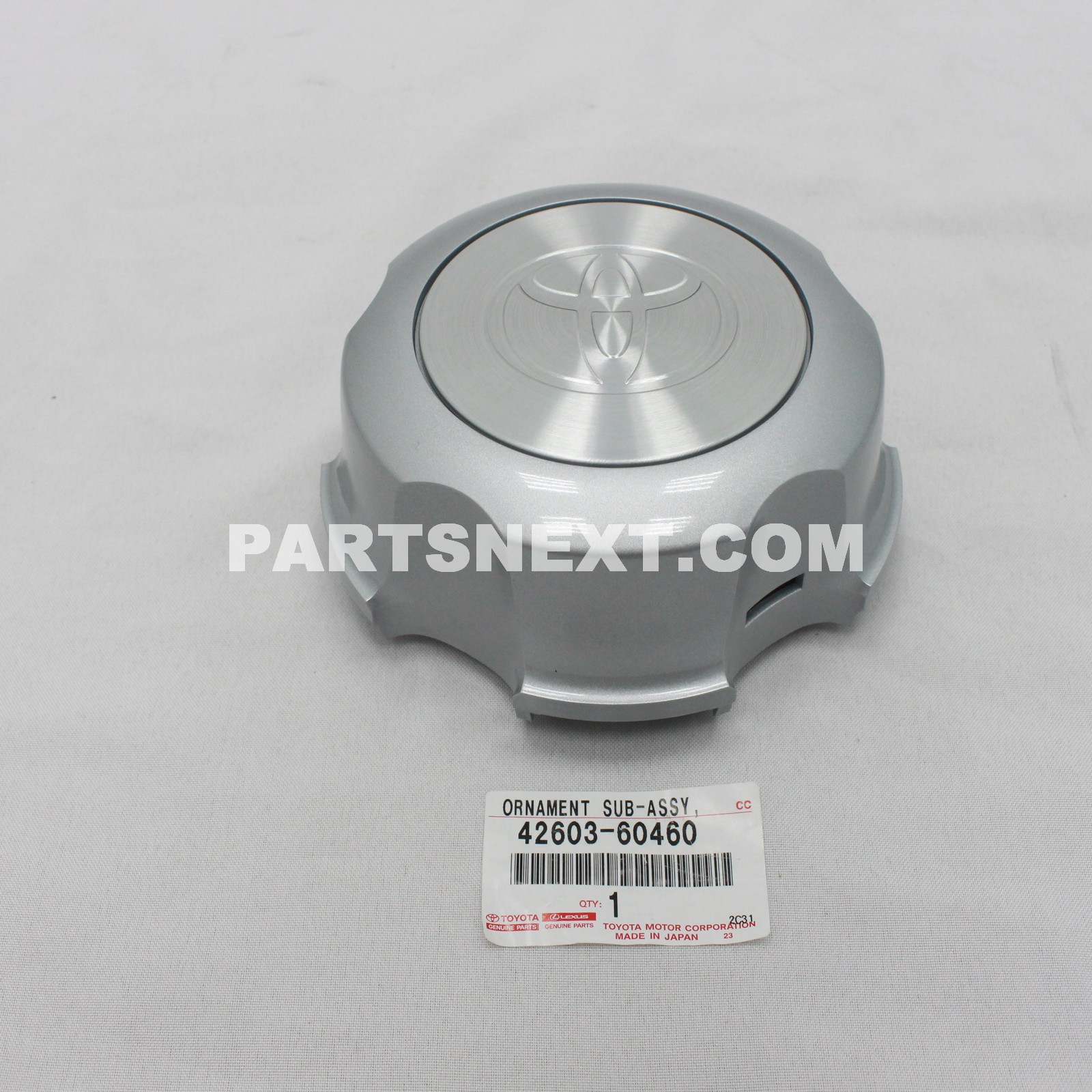 Toyota :: 42603-60460 ORNAMENT SUB-ASSY, WHEEL HUB(FOR FRONT)