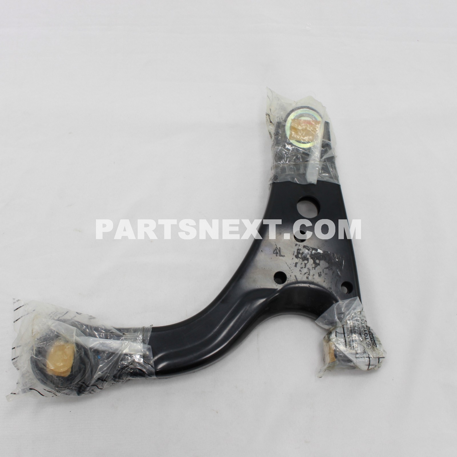 Toyota :: 48069-BZ390 ARM SUB-ASSY SUSPEN