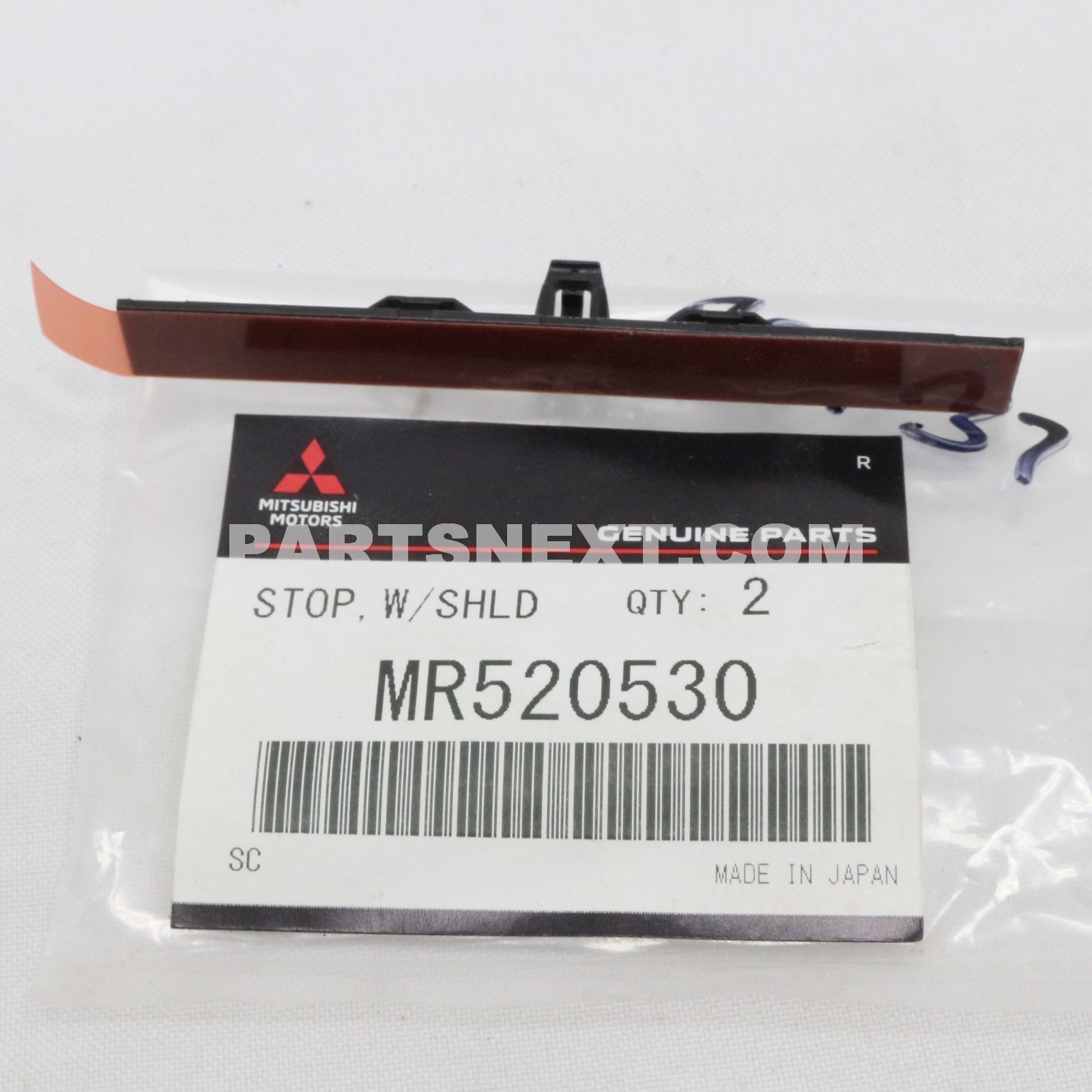 Mitsubishi :: MR520530 STOPPER,WINDSHIELD GLASS
