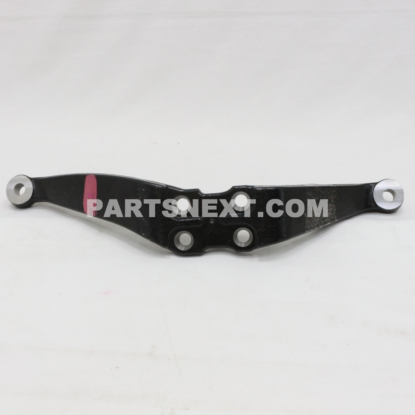 Toyota :: 45612-60070 ARM, STEERING KNUCKLE, LH