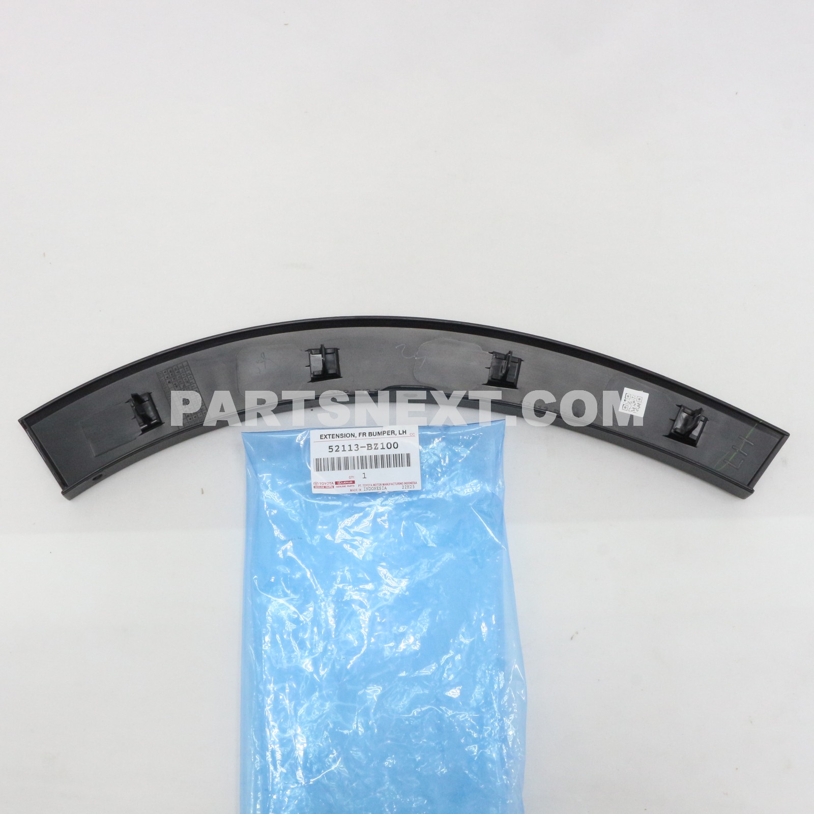 Toyota :: 52113-BZ100 EXTENSION FR BUMPER