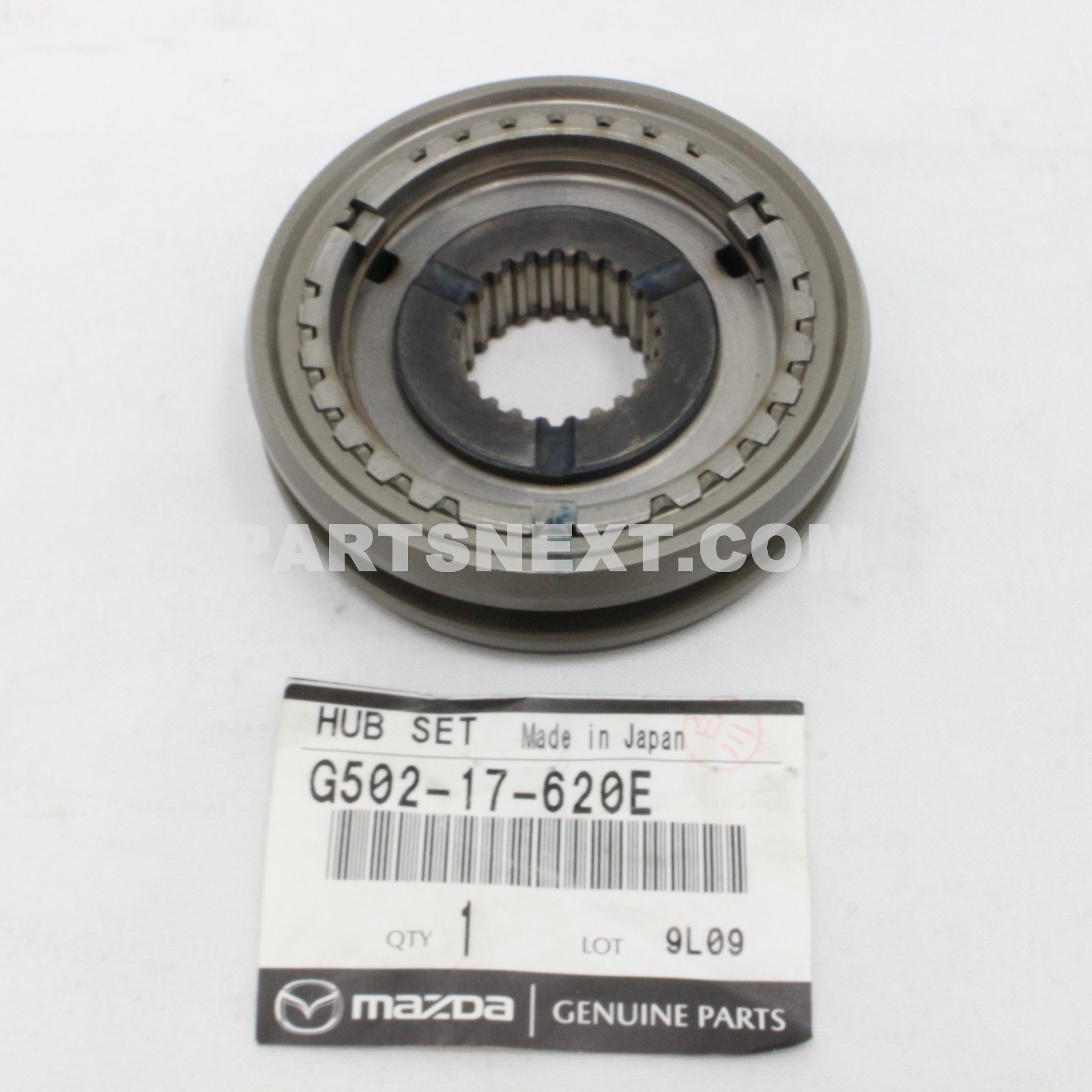 Mazda :: G502-17-620E HUB,CLUTCH-5TH & REV