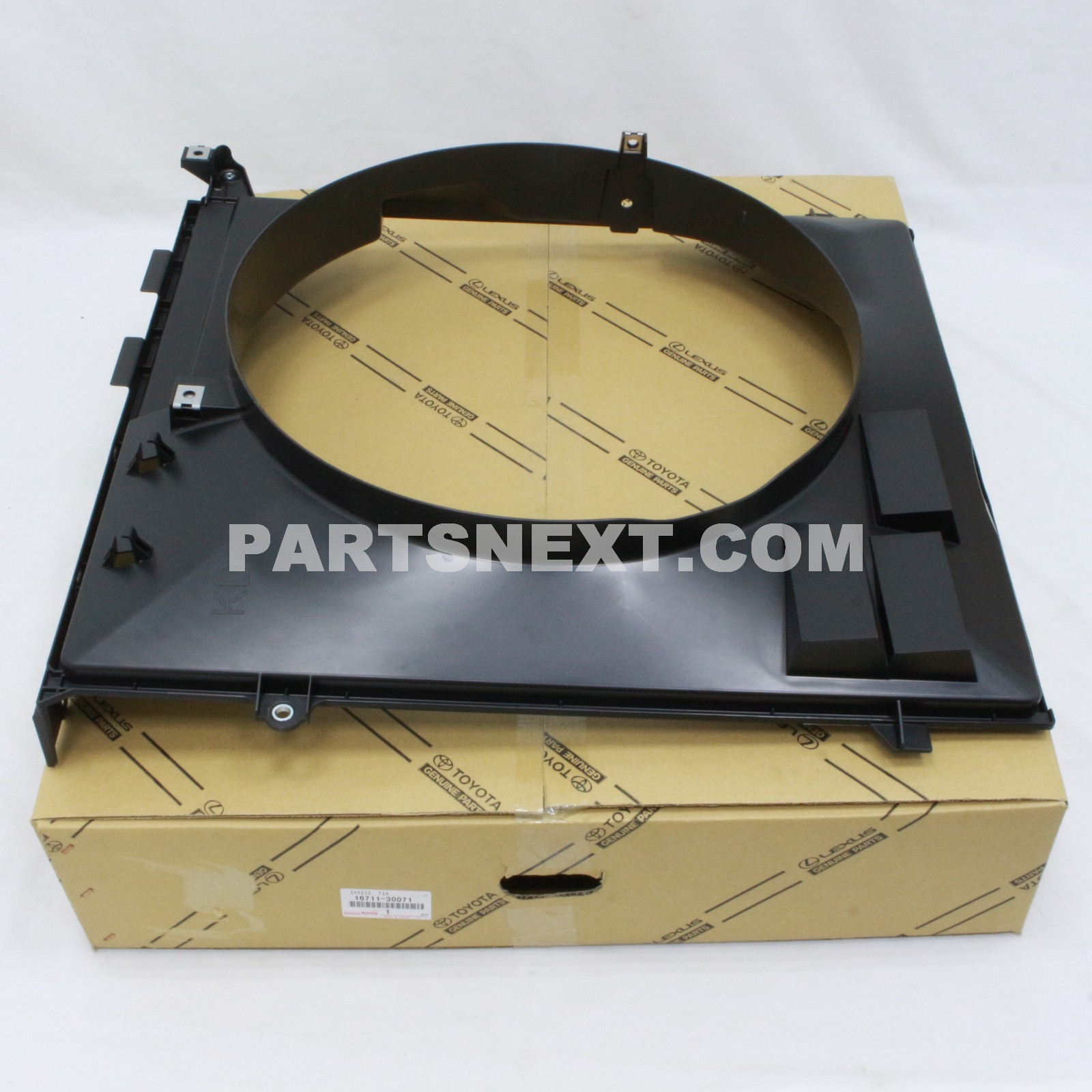 Toyota :: 16711-30071 SHROUD FAN
