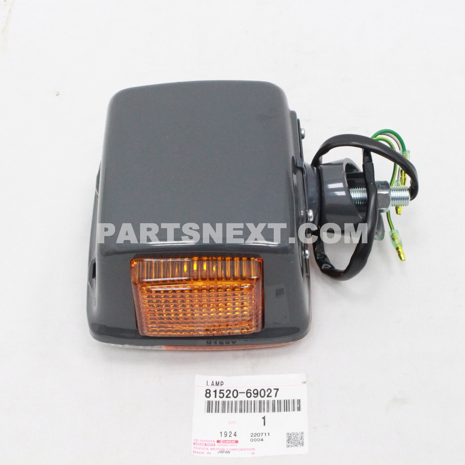 Toyota :: 81520-69027 LAMP ASSY, FRONT TURN SIGNAL, LH