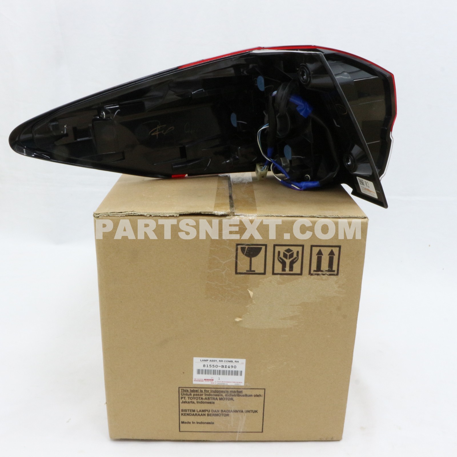 Toyota :: 81550-BZ490 LAMP ASSY RR COMBIN