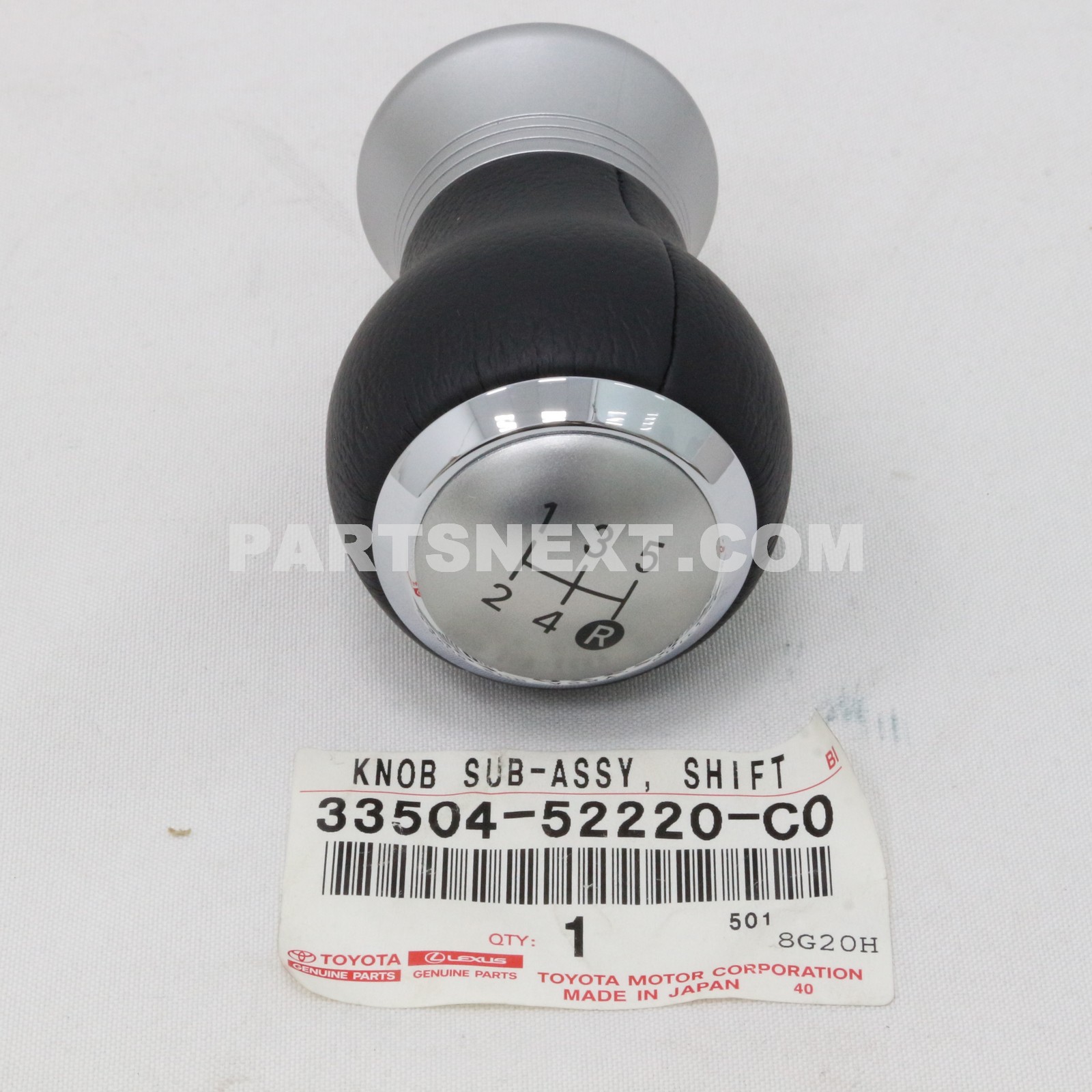 Toyota :: 33504-52220-C0 KNOB SUB-ASSY SHIFT