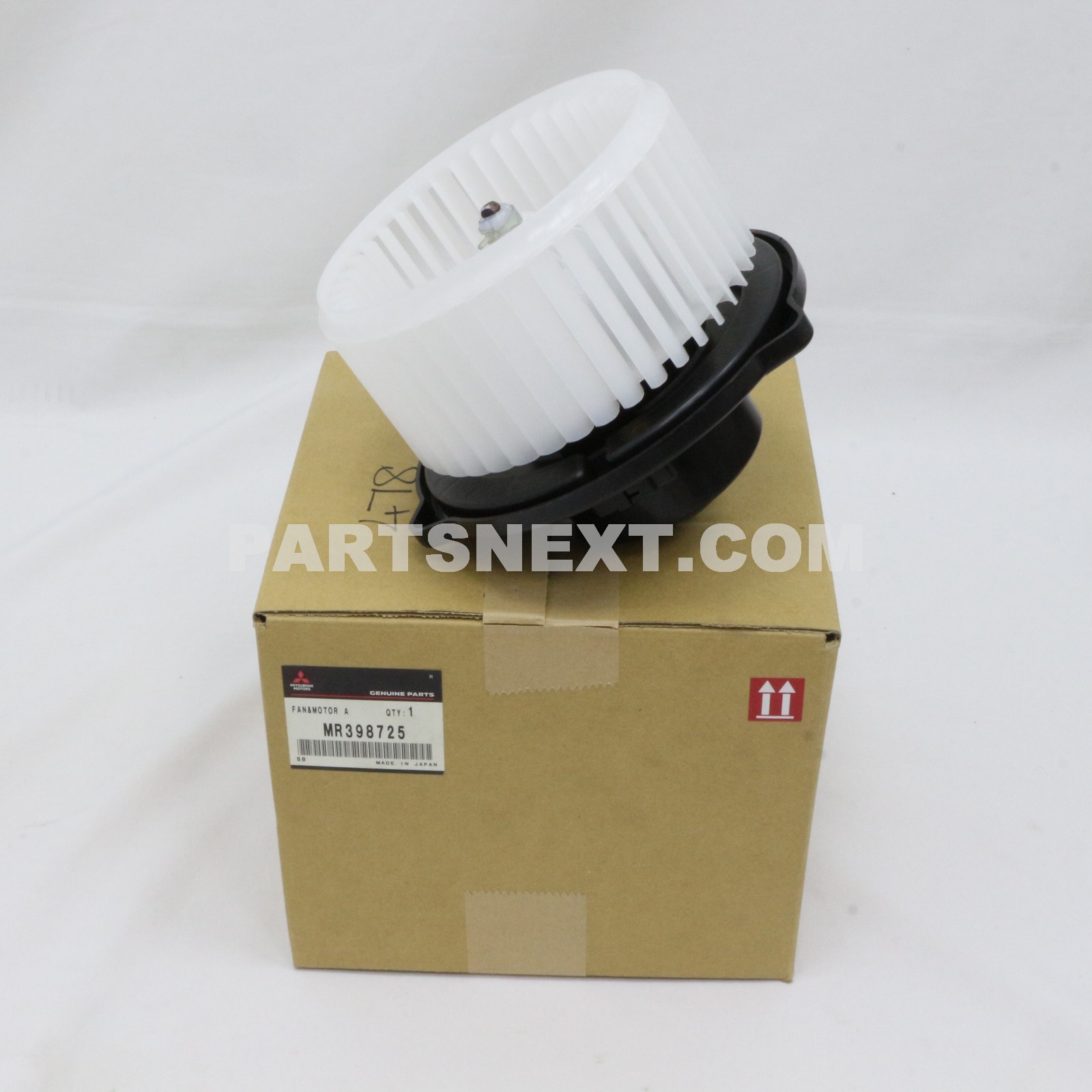 Mitsubishi :: MR398725 FAN & MOTOR KIT,HEATER