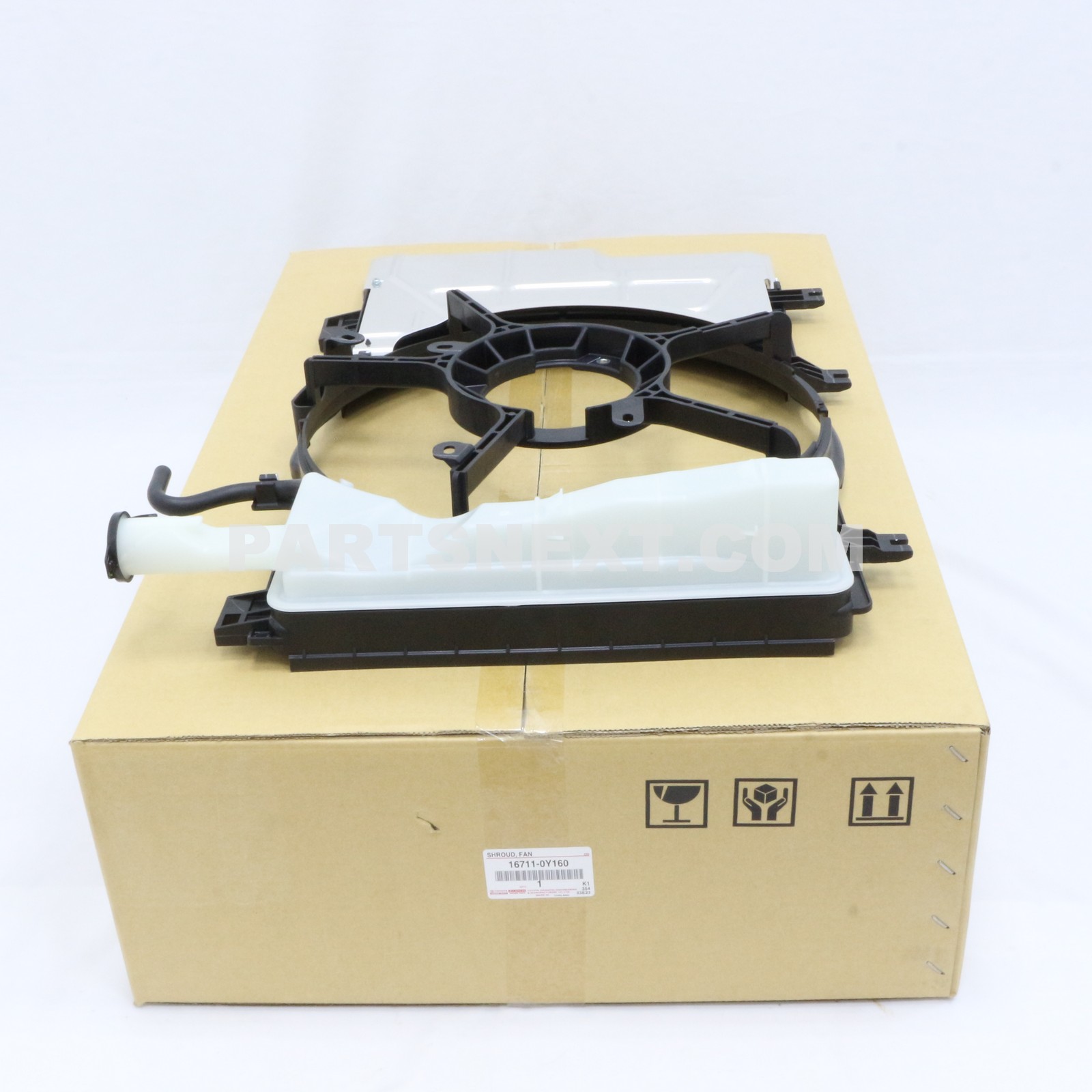 Toyota :: 16711-0Y160 SHROUD, FAN