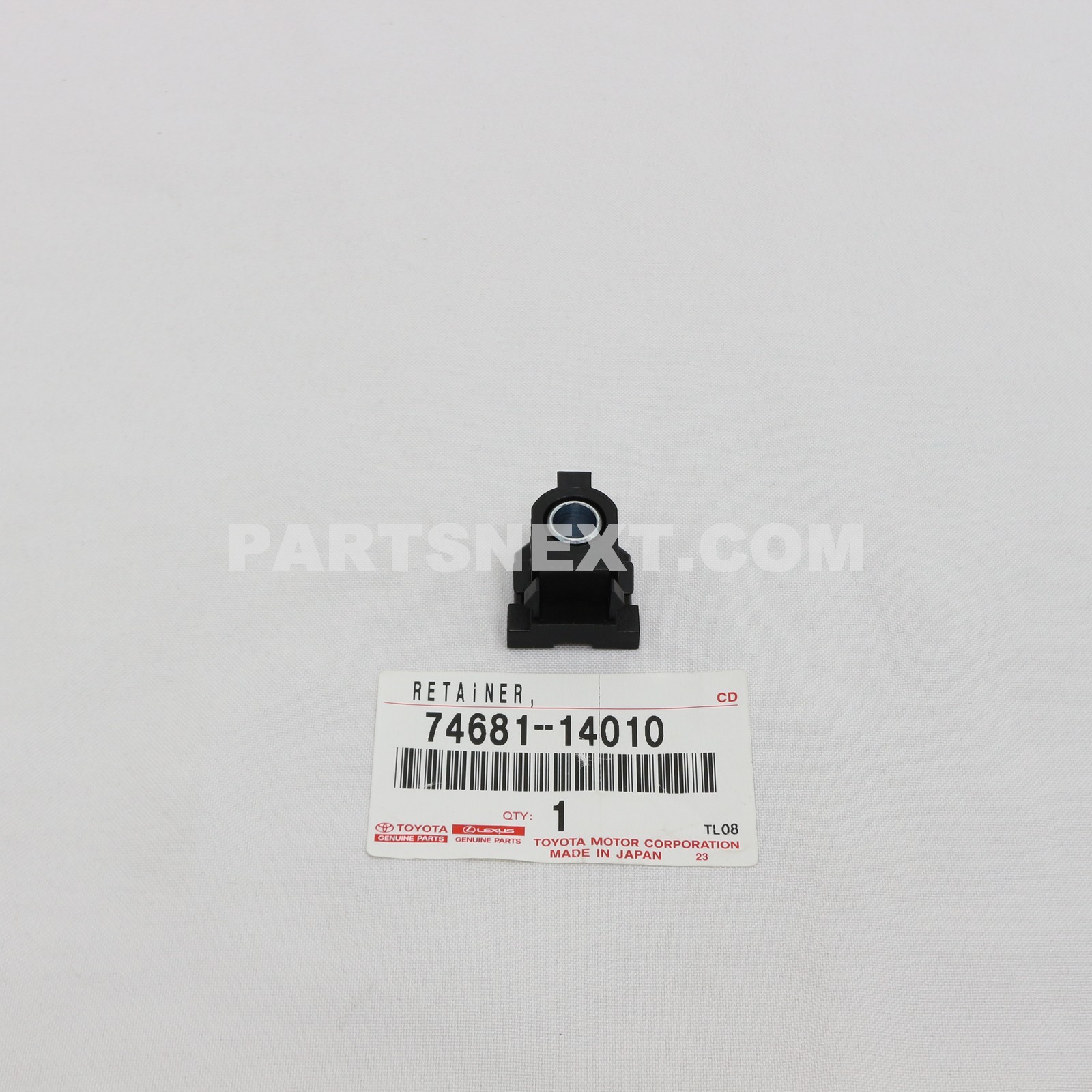 Toyota :: 74681-14010 RETAINER, ASSIST GRIP, UPPER