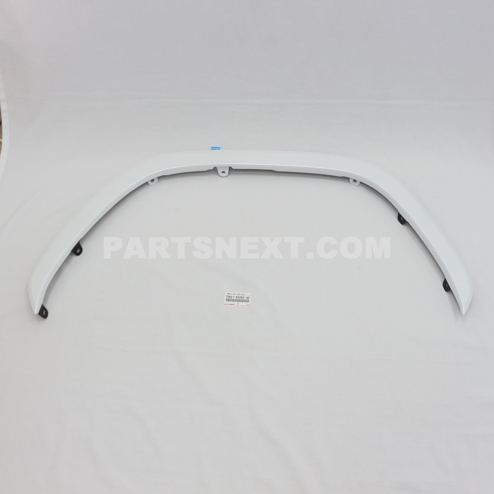 Toyota :: 75601-60062-A2 MOULDING SUB-ASSY