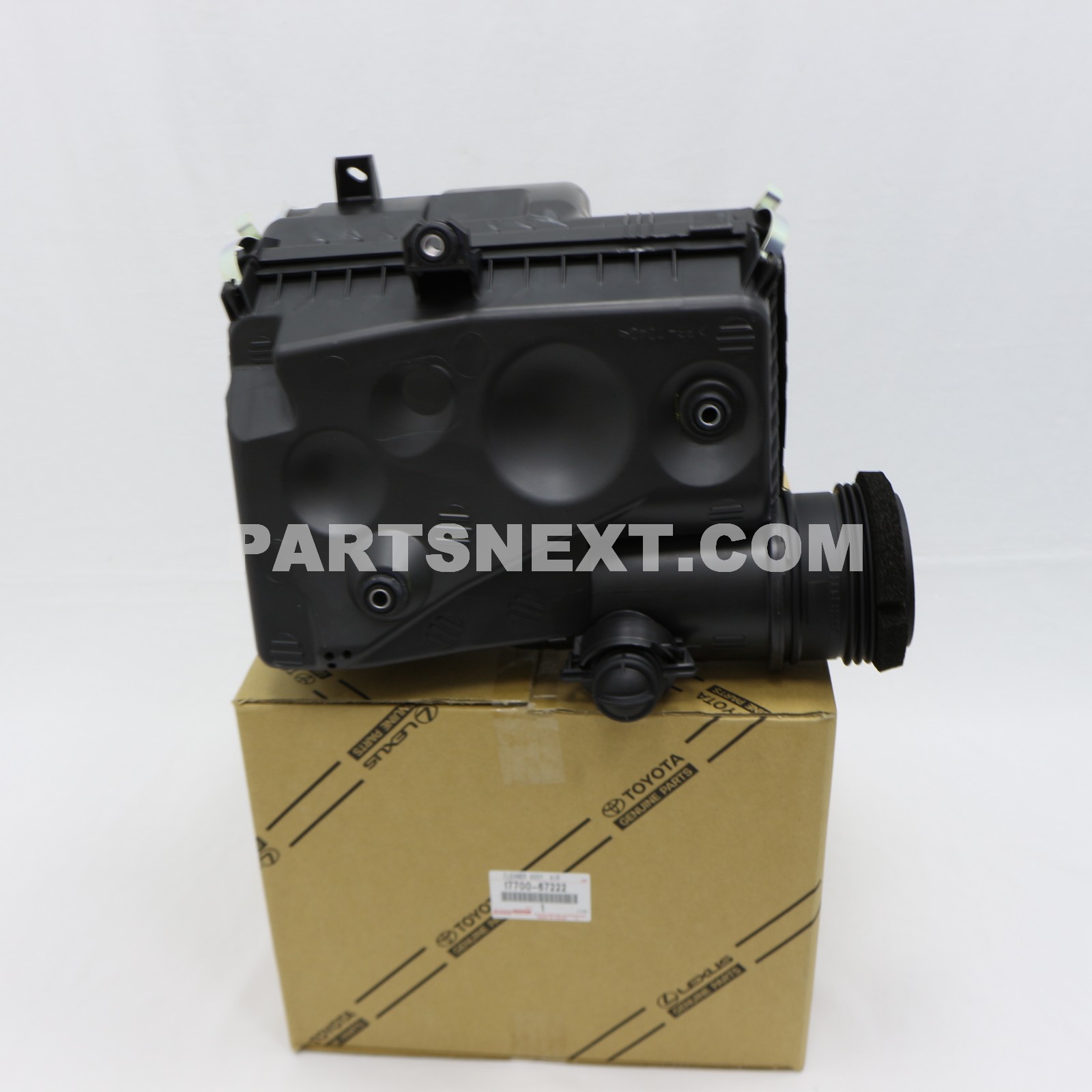 Toyota :: 17700-67222 CLEANER ASSY, AIR