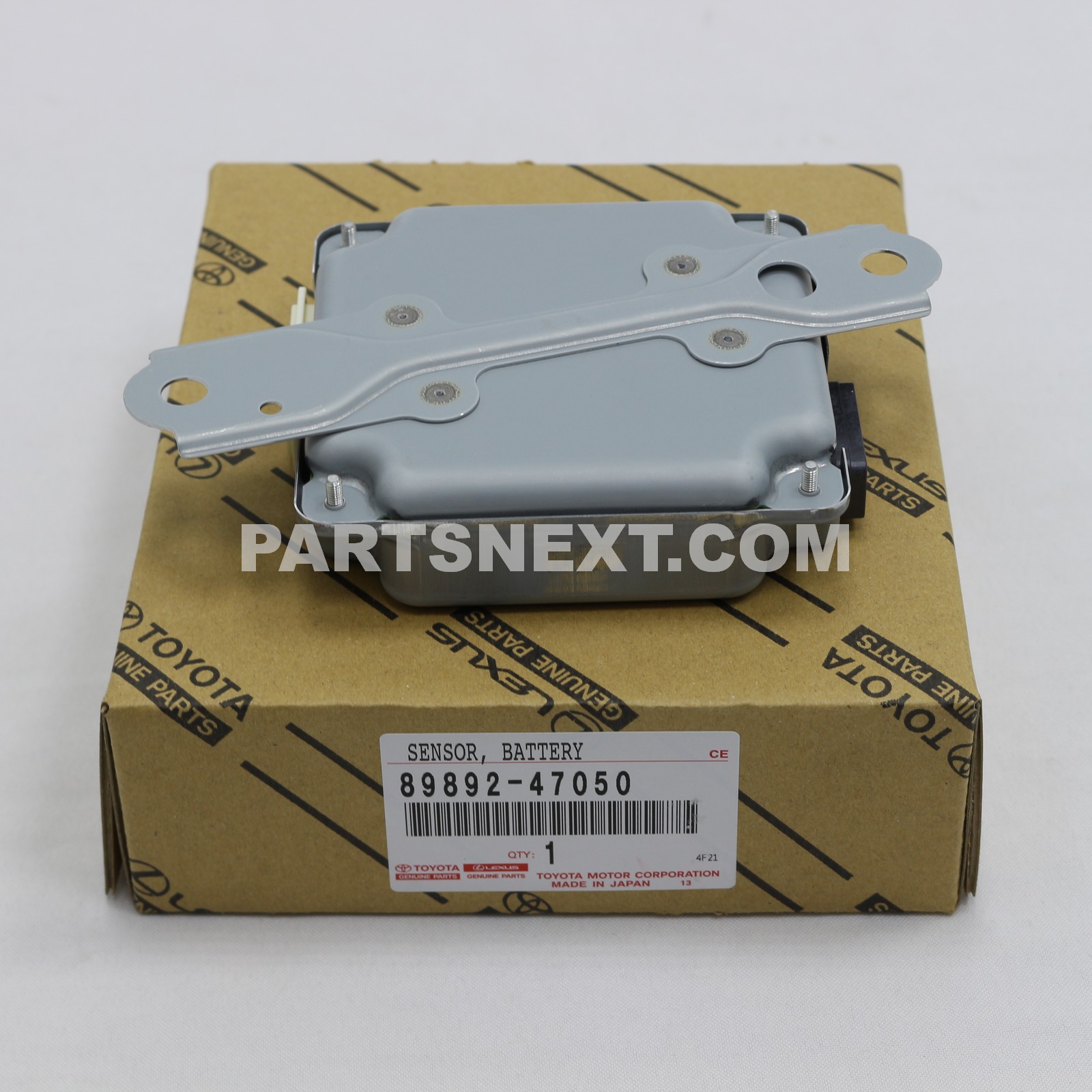 Toyota 89892-30040 Lexus Hybrid Battery Voltage Sensor