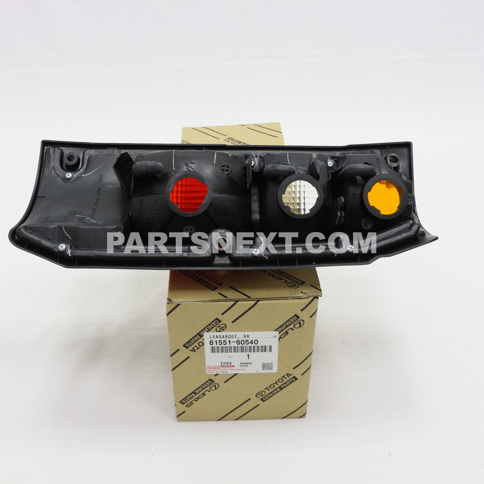 Toyota :: 81551-60540 LENS, REAR COMBINATION LAMP, RH