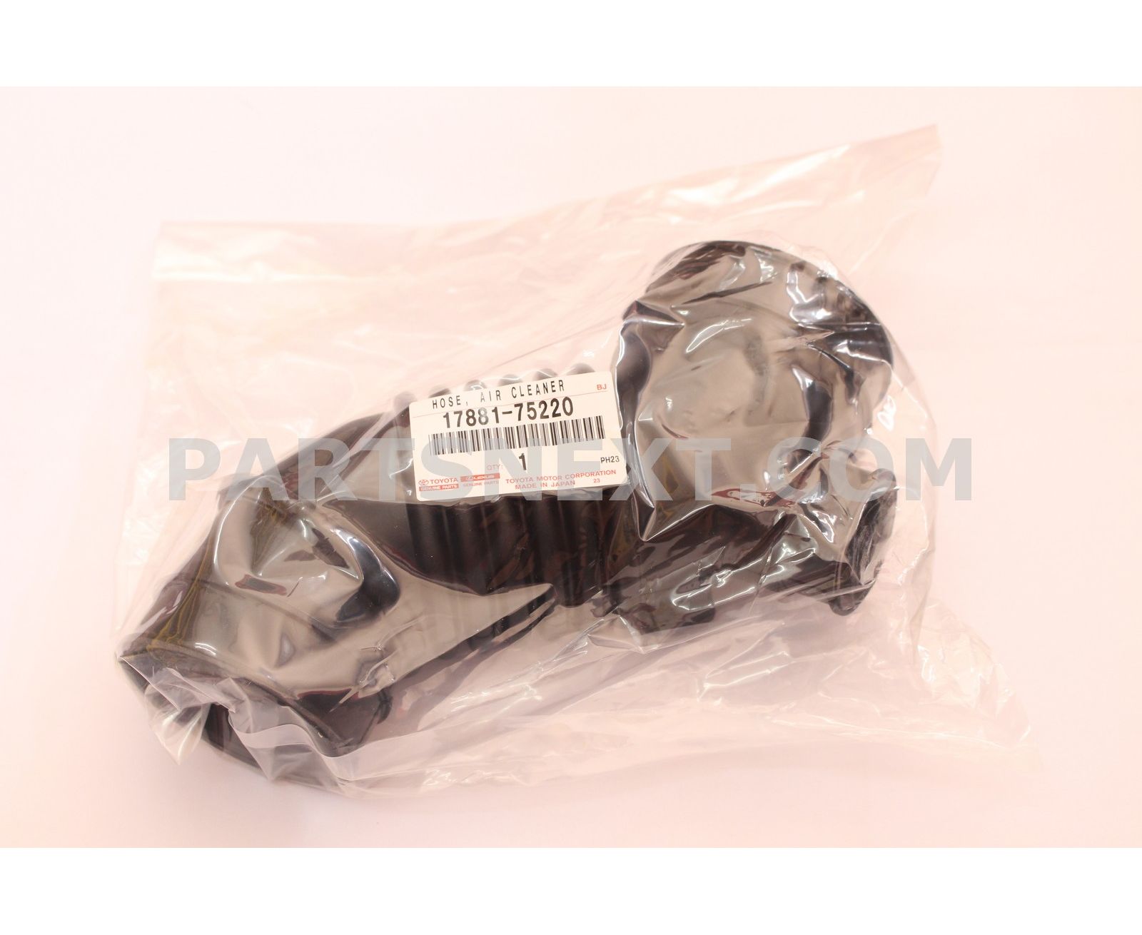 Toyota :: 17881-75220 HOSE, AIR CLEANER, NO.1