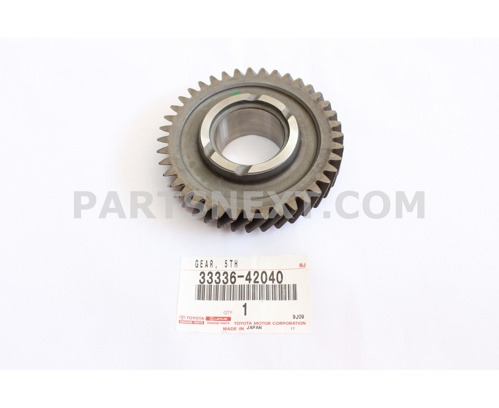 Toyota :: 33336-42040 GEAR, 5TH