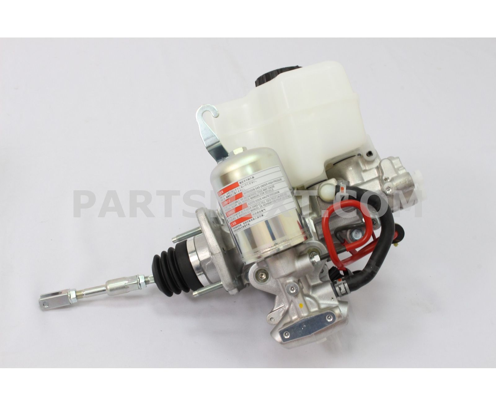 Toyota 4705035052 BRAKE BOOSTER ASSY, W/MASTER CYLINDER