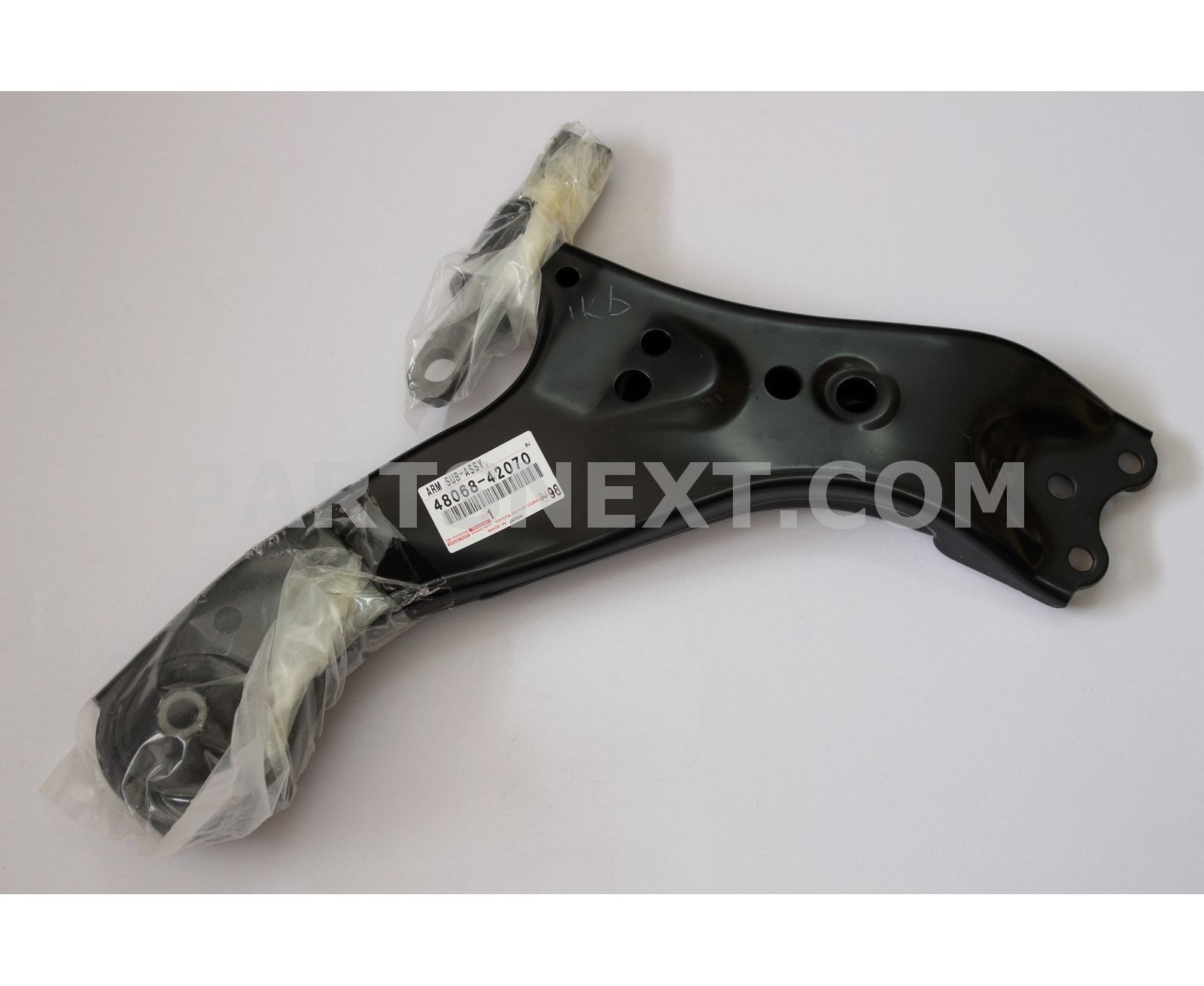DECORTÉ AQ Amazon.com: 1 PC/SET OF 48068-12290 4806812290 RIGHT FRONT