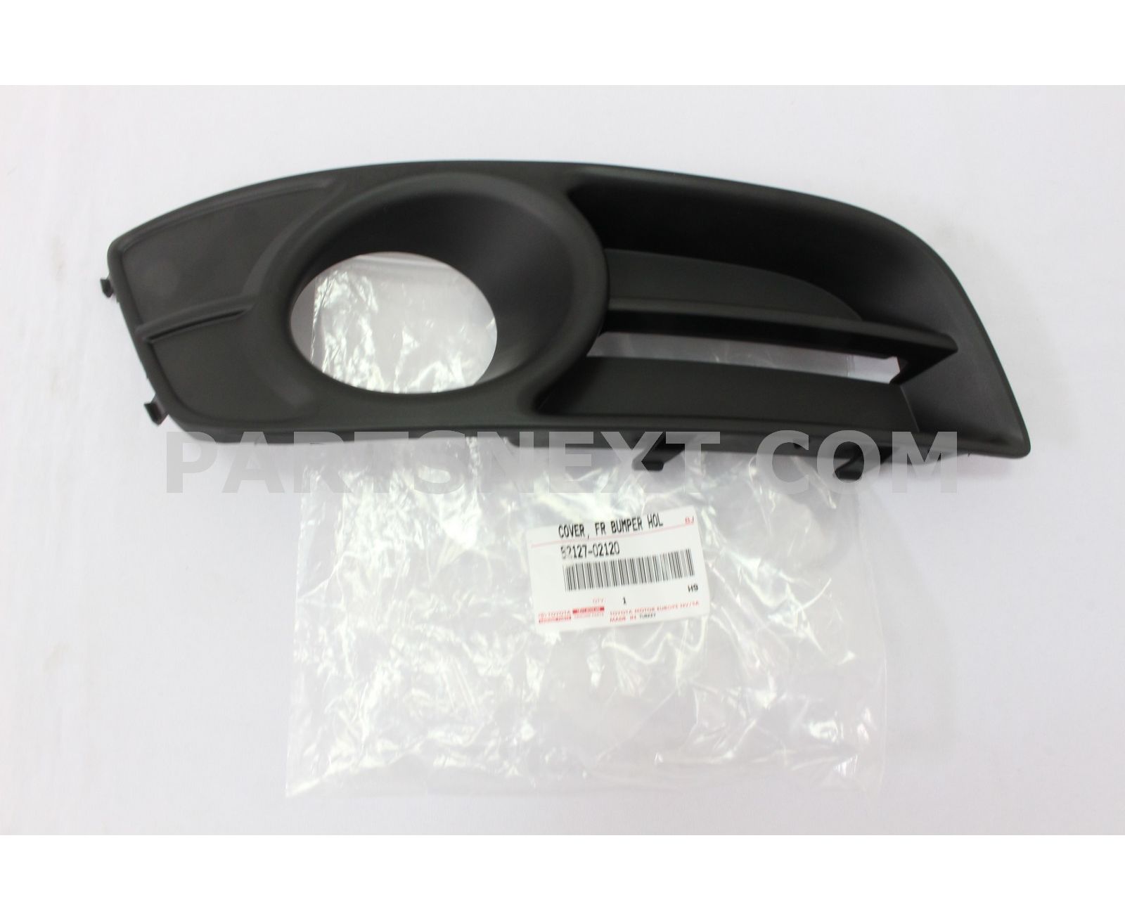 Toyota :: 52127-02120 COVER, FRONT BUMPER HOLE, RH