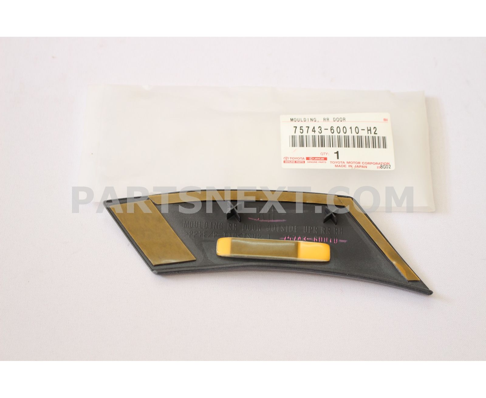 Toyota :: 75743-60010-H2 MOULDING, REAR DOOR, OUTSIDE UPPER REAR RH