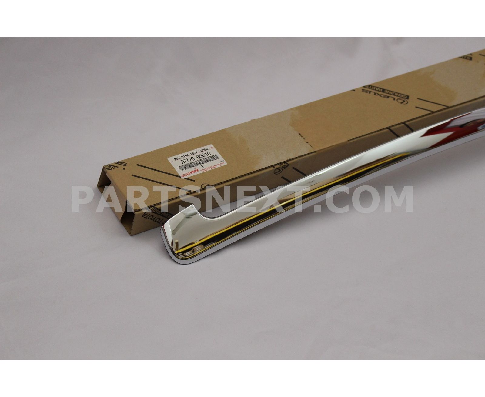 Toyota :: 75770-60010 MOULDING ASSY, HOOD, FRONT