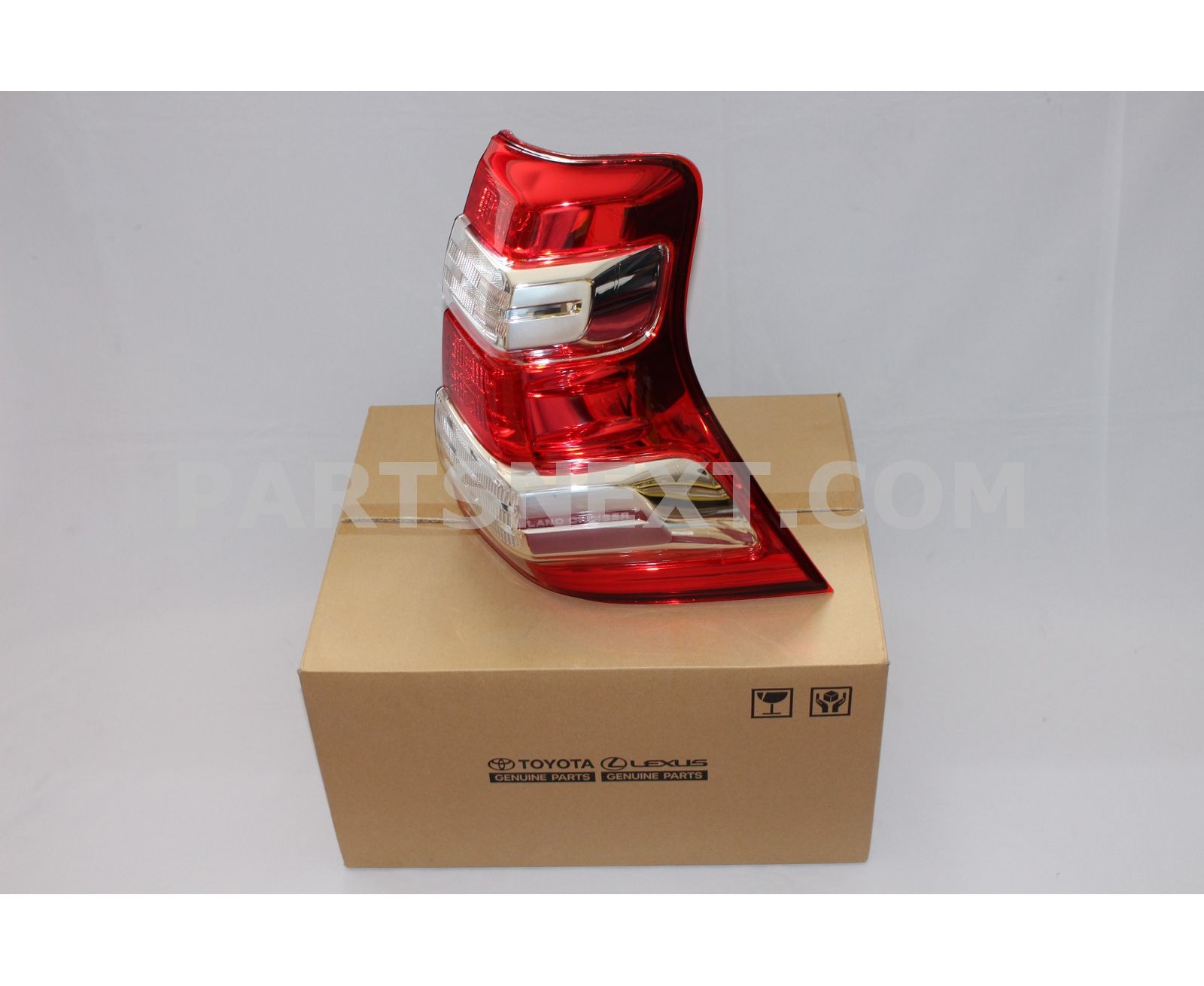 Parts & Accessories Other Parts 8155160B51 Genuine Toyota LENS & BODY