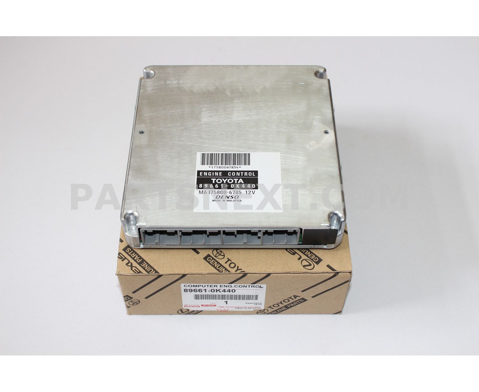 TOYOTA HILUX ECU ECM DME PCM UCP msg Engine Control Unit 89661-0k440 