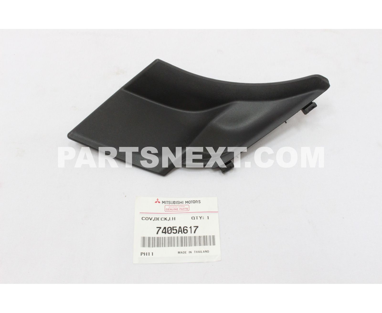 Mitsubishi :: 7405A617 COVER,FR DECK,LH