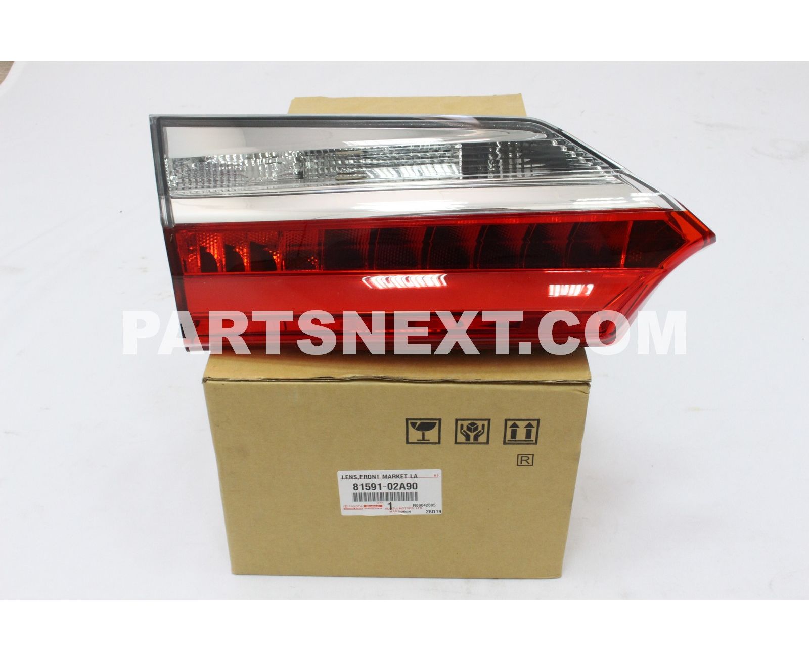 あきら 81591-60190 Genuine Lexus Lens & Body