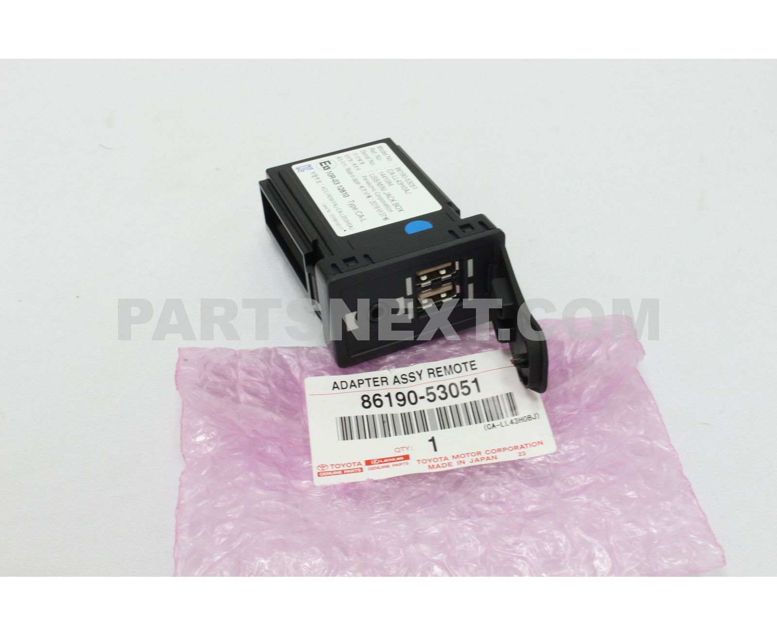 Toyota 8619053051 ADAPTER ASSY, STEREO JACK, NO.1